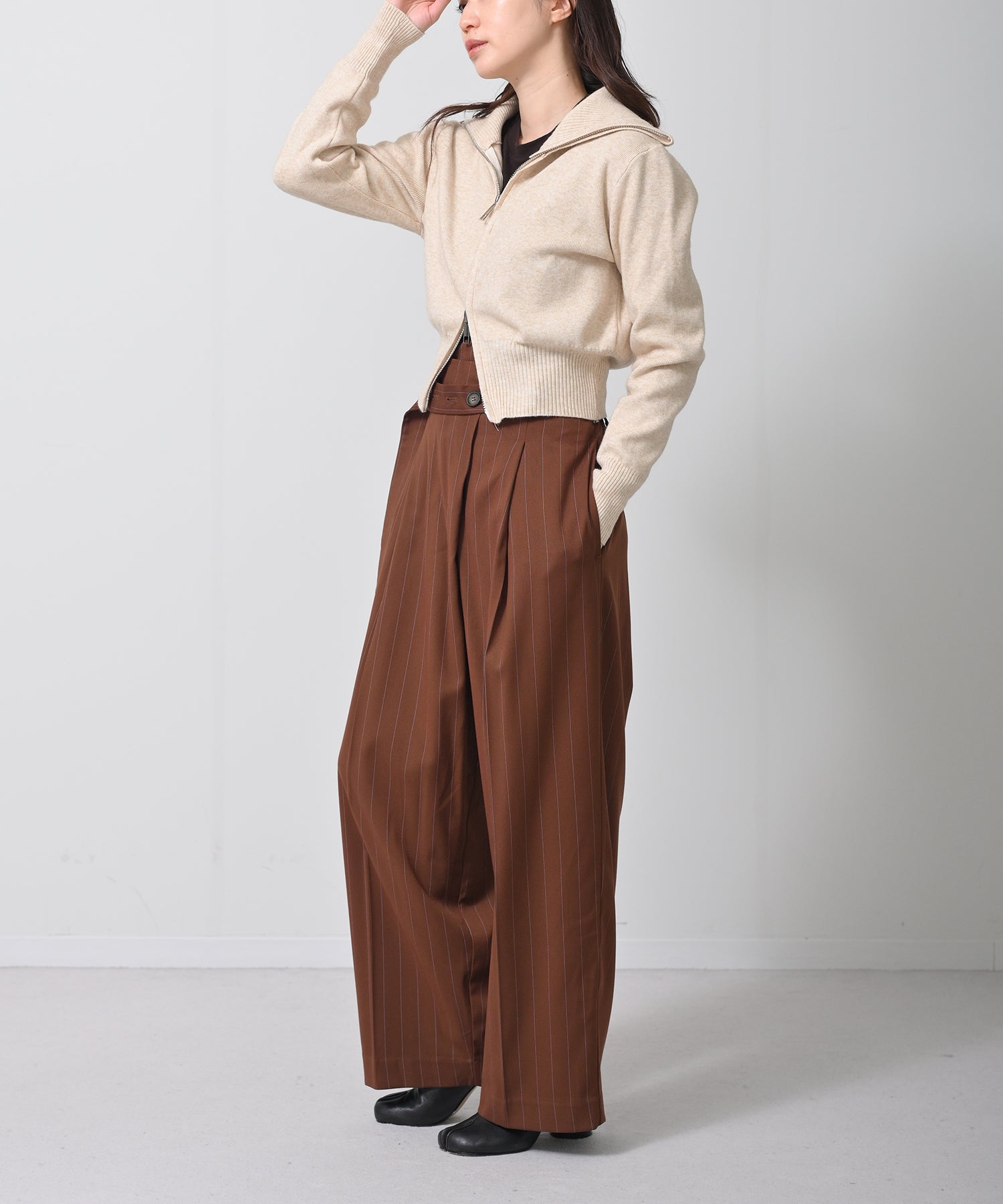 ベージュ model:H160