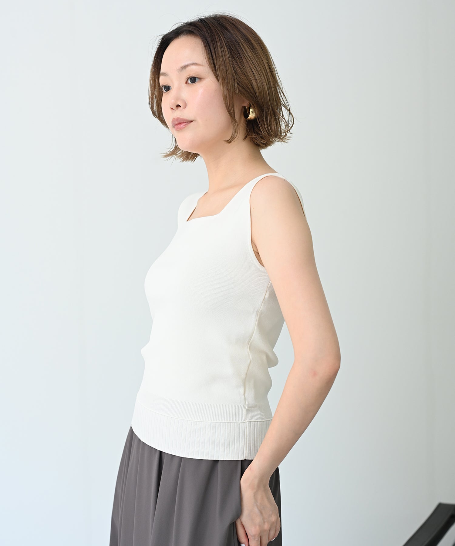 オフホワイト model;H167
