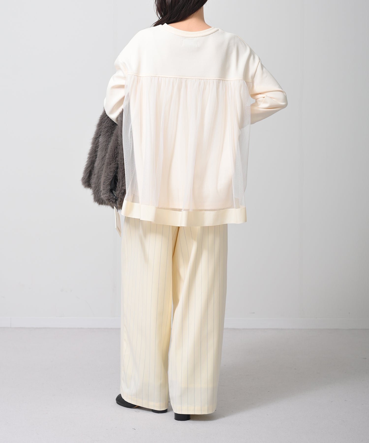 オフホワイト model:H160