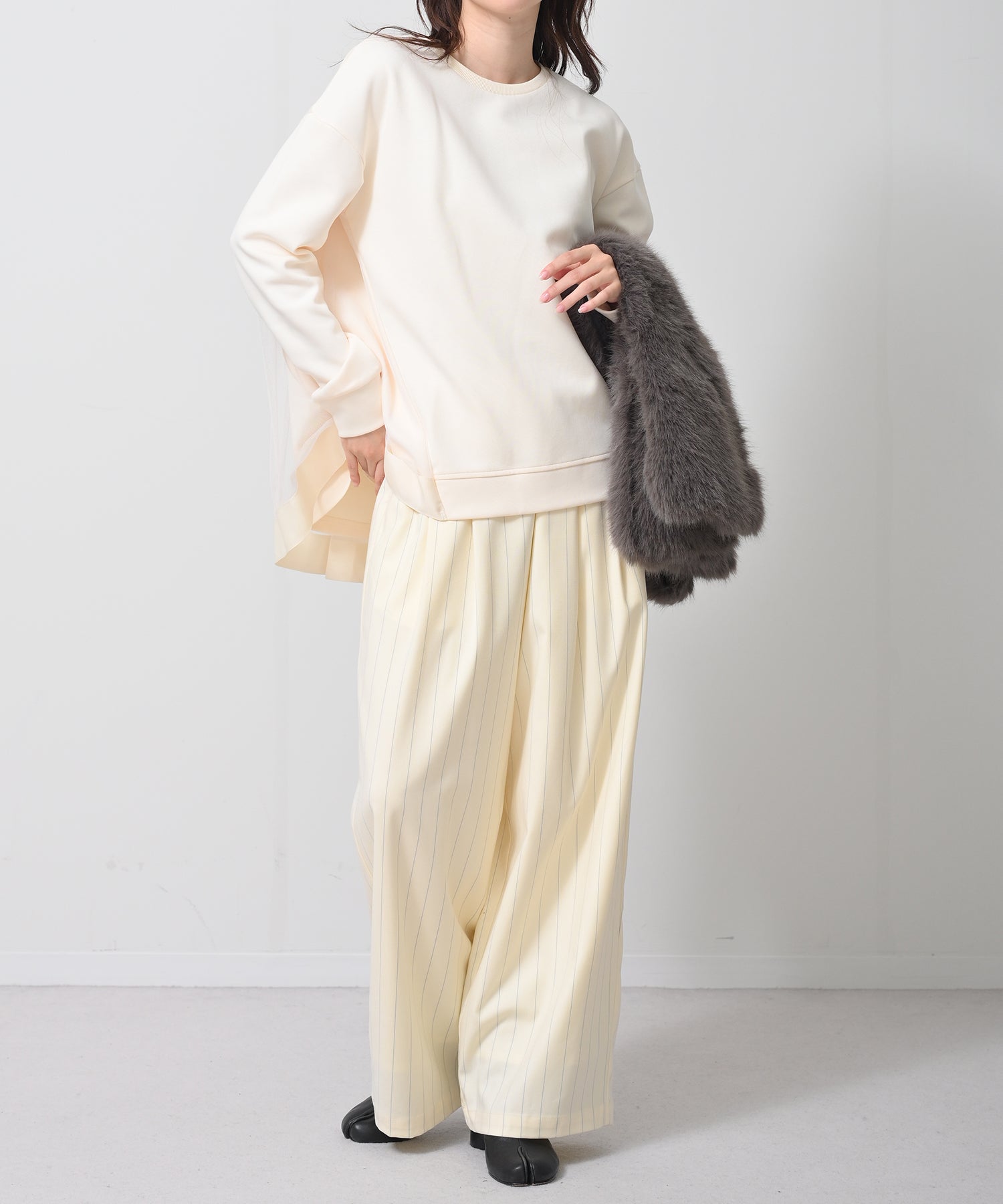 オフホワイト model:H160