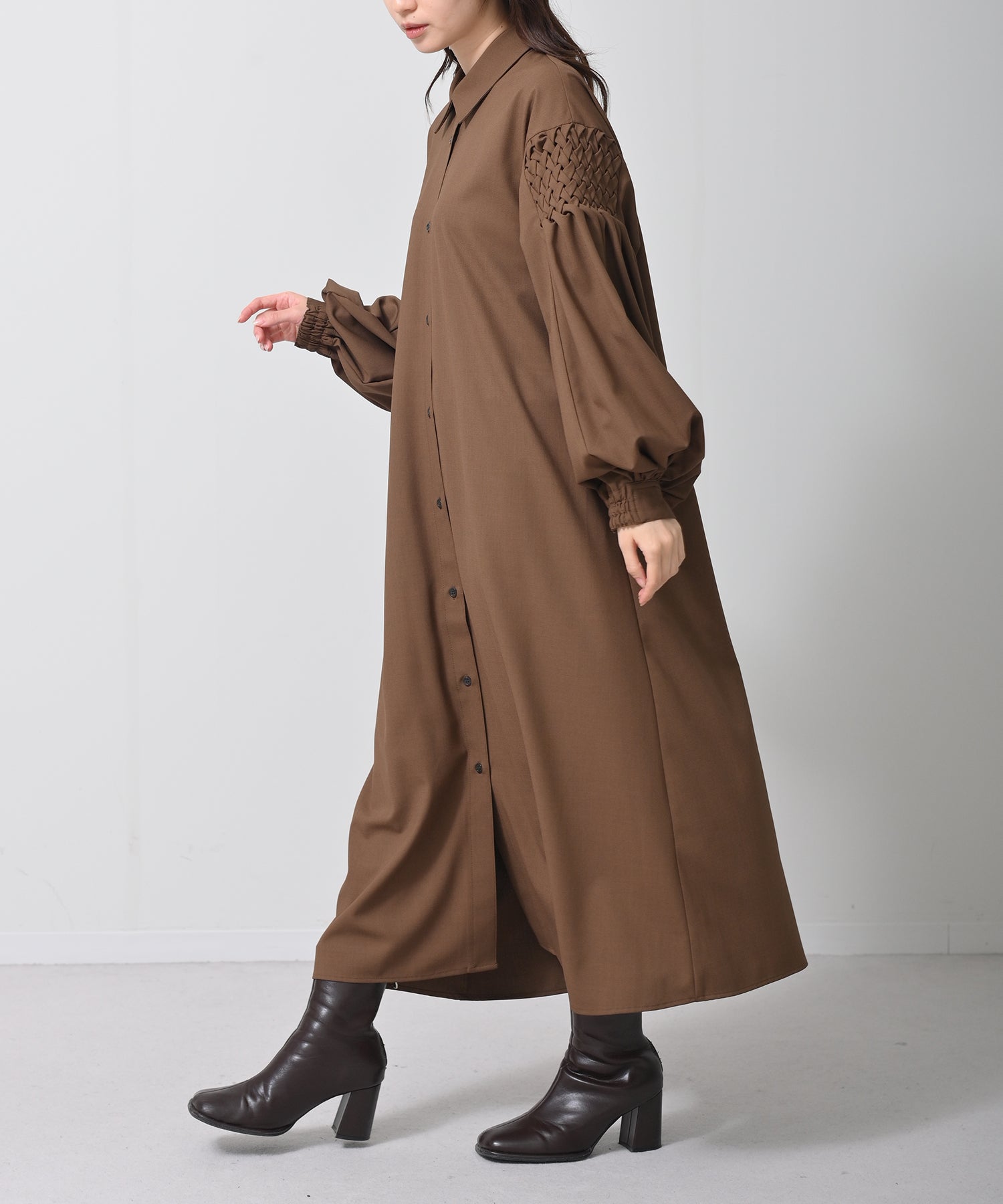 ブラウン model:H160