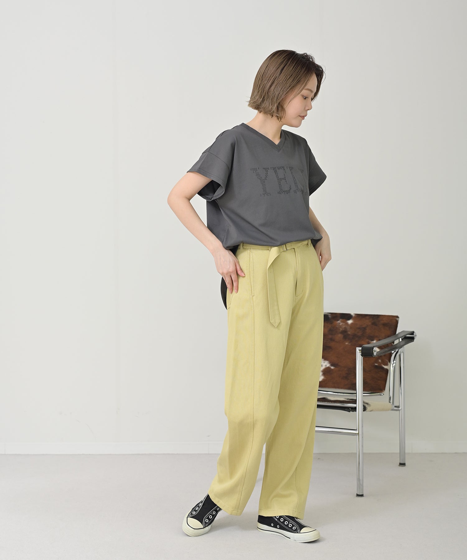 【Timesale】YELLロゴTシャツ