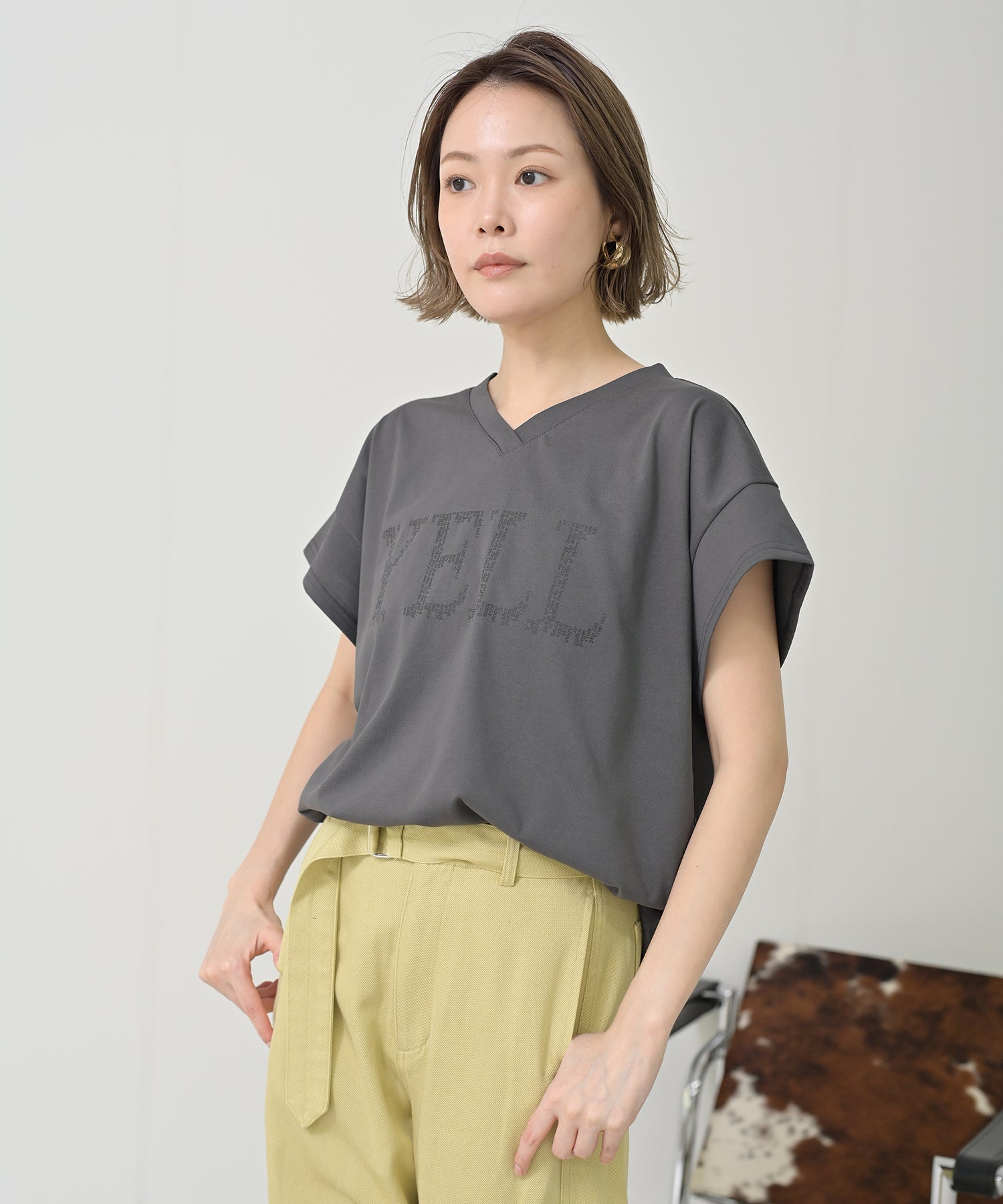 YELLロゴTシャツ