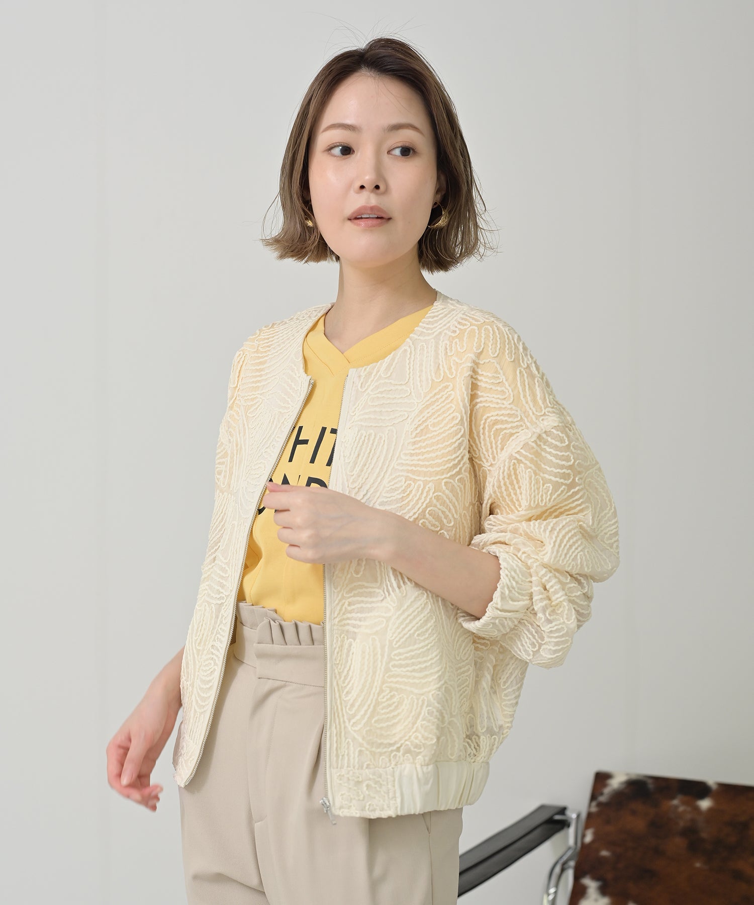 オフホワイト model:H167