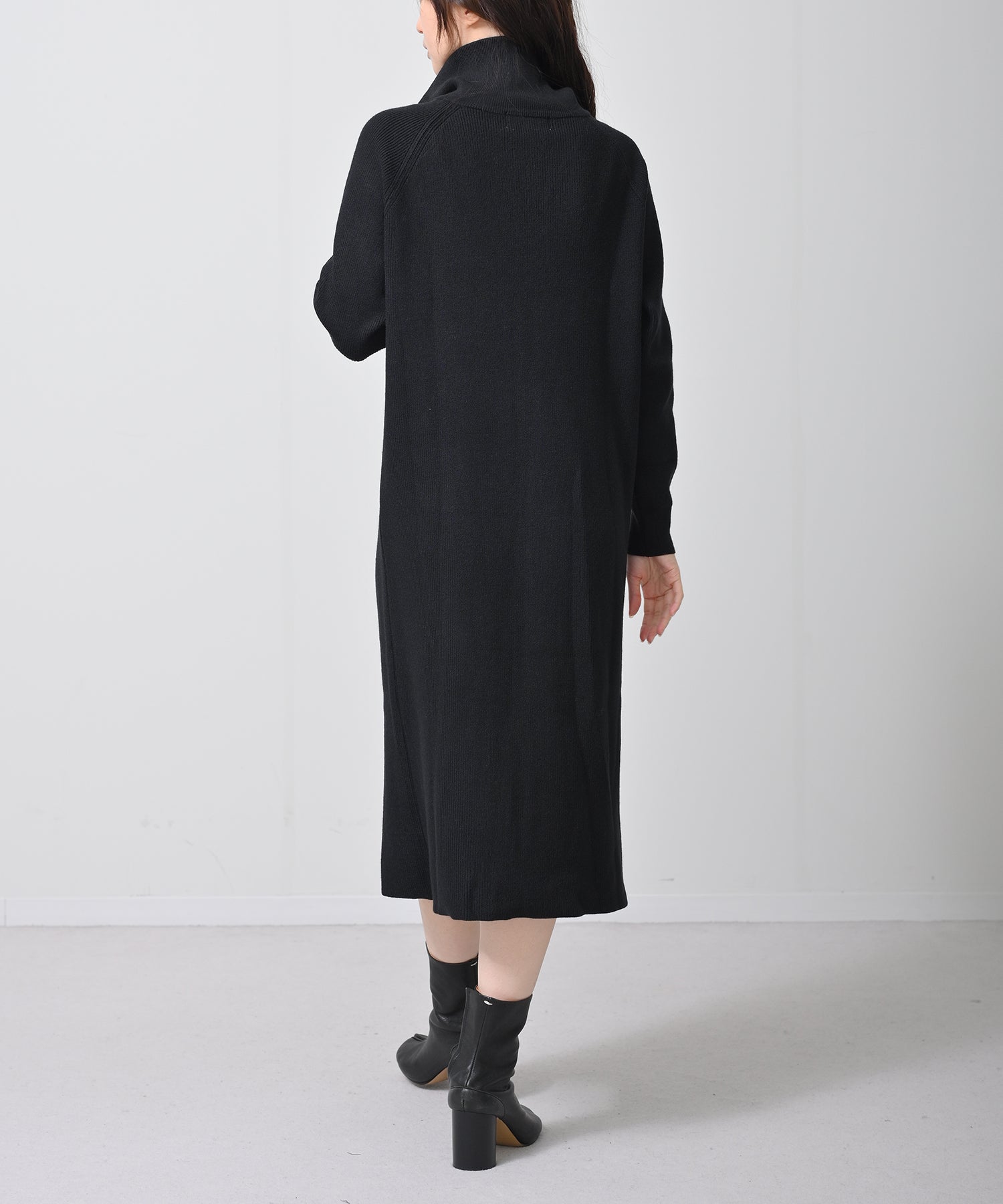 ブラック model:H160