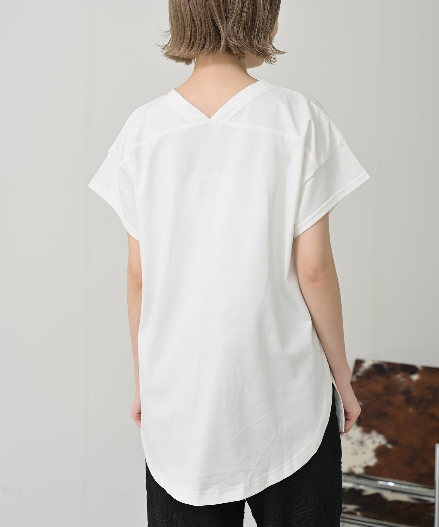 YELLロゴTシャツ