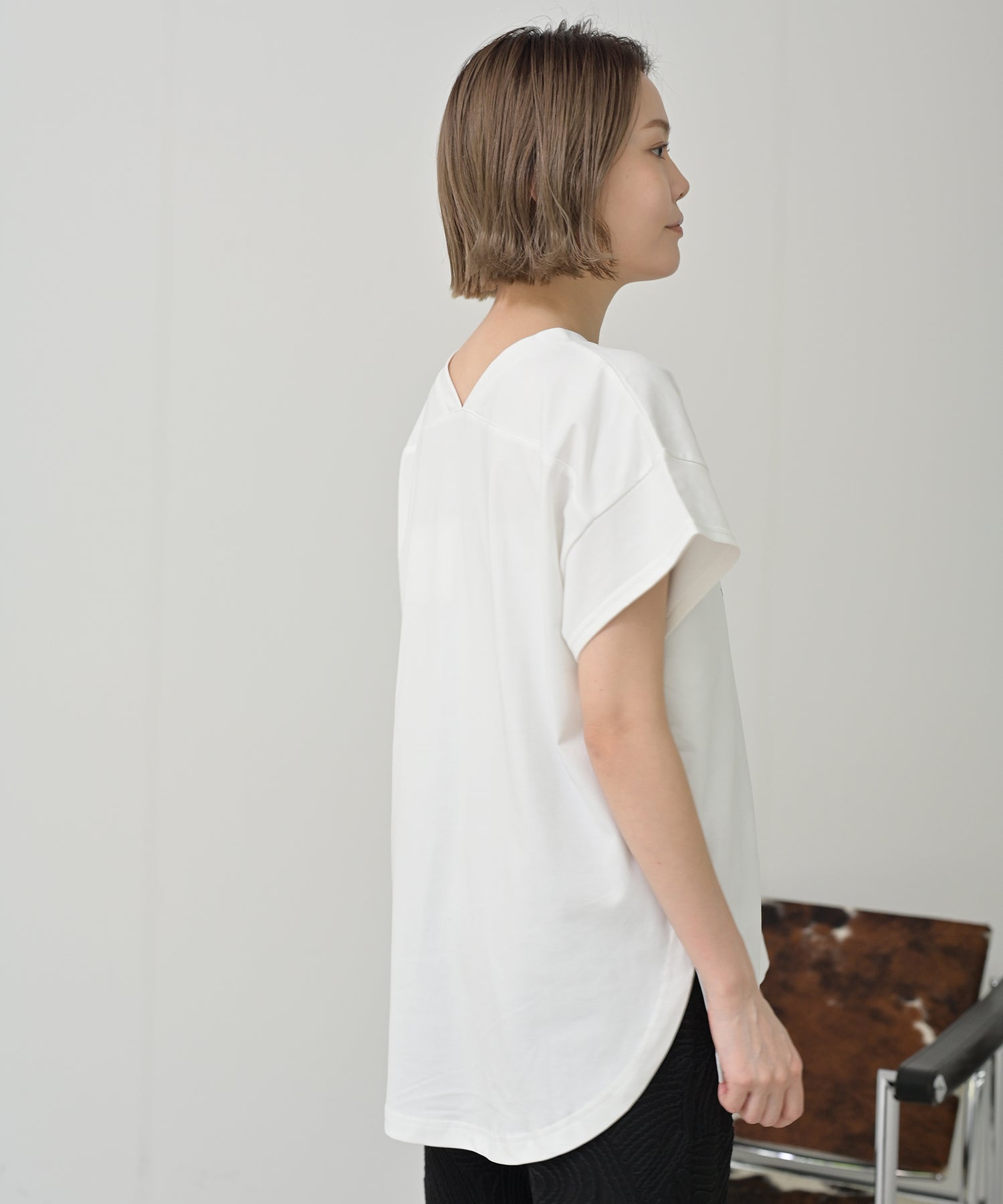 【Timesale】YELLロゴTシャツ