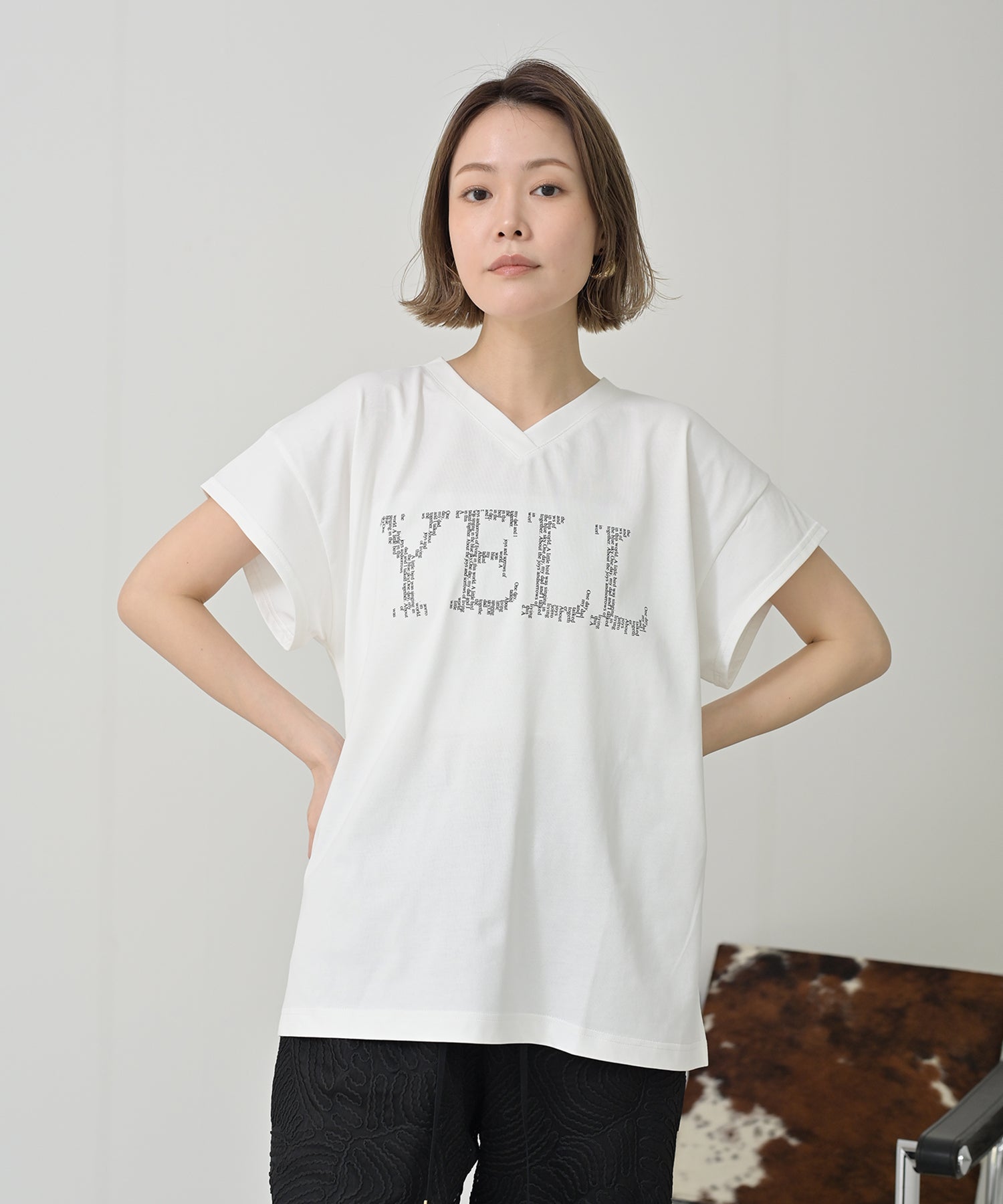 YELLロゴTシャツ