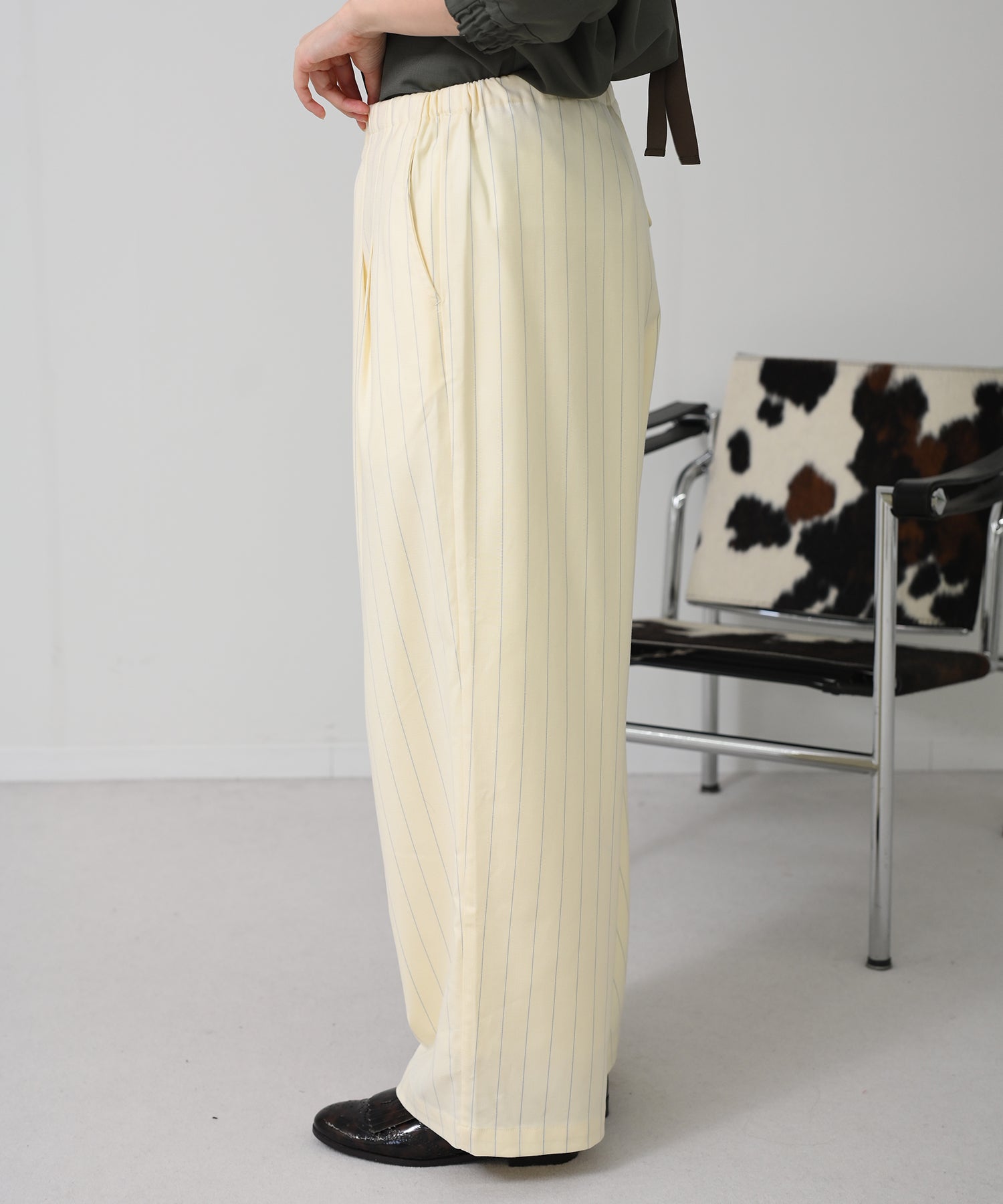 オフホワイト model:H167