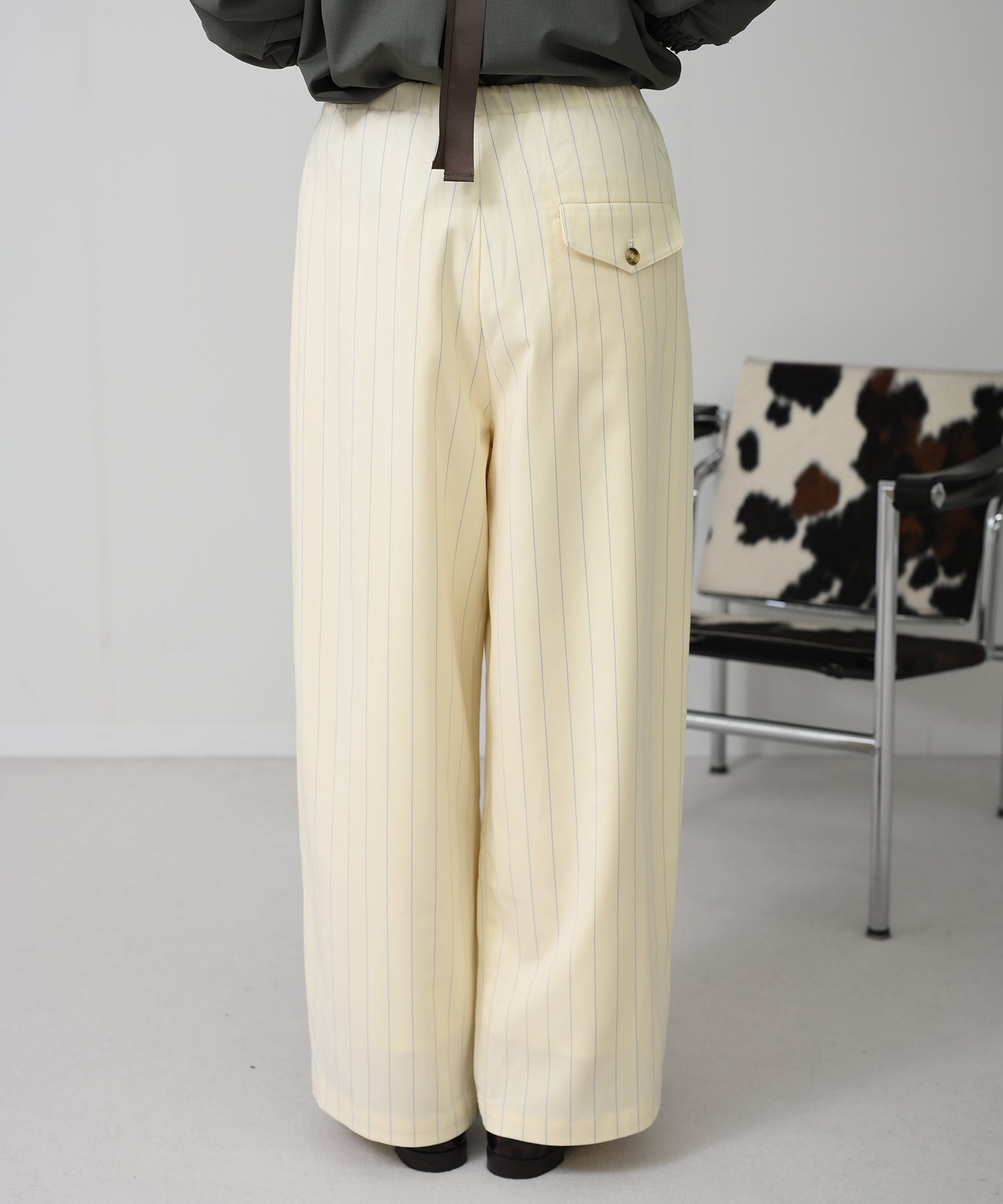 オフホワイト model:H167