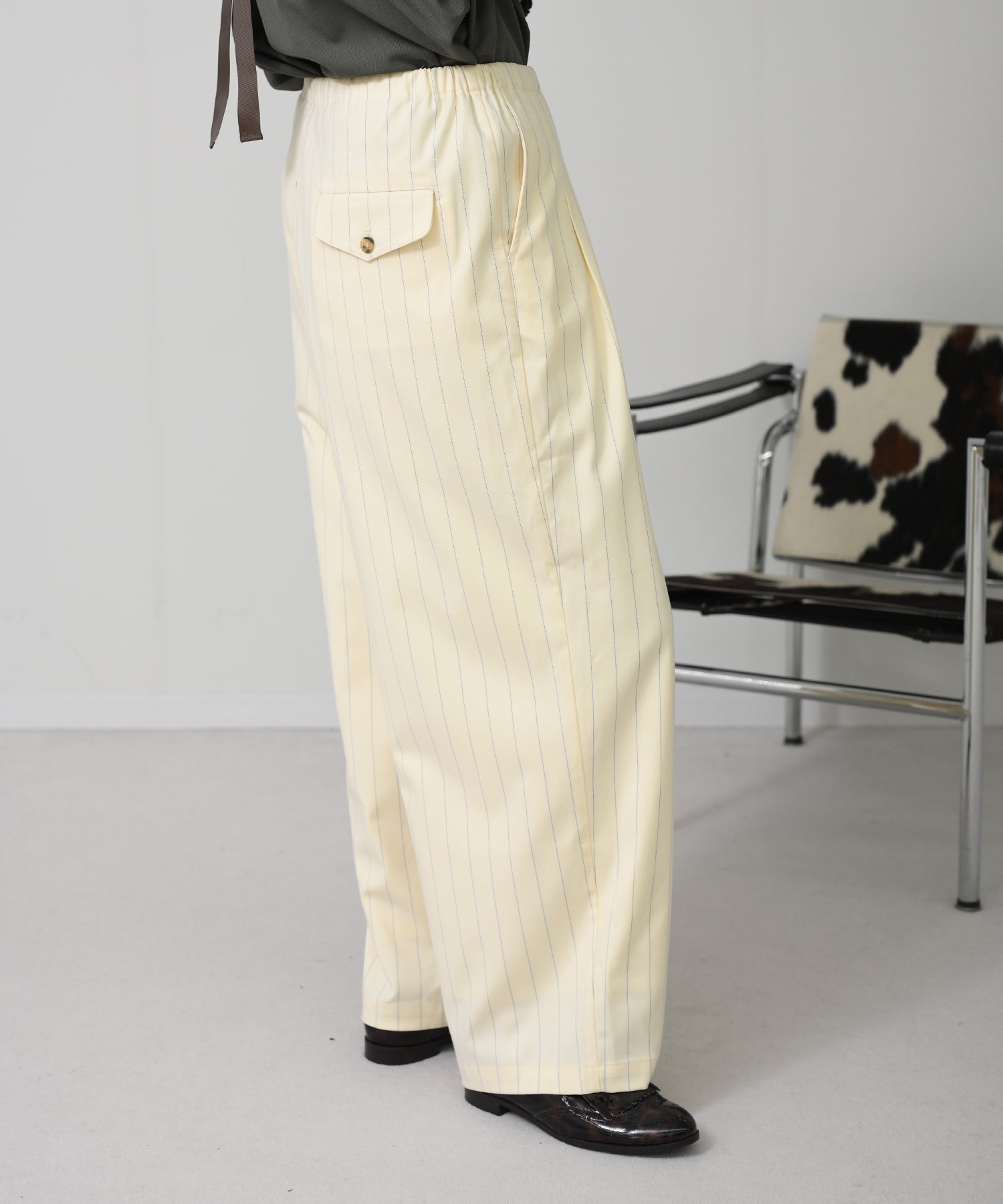 オフホワイト model:H167