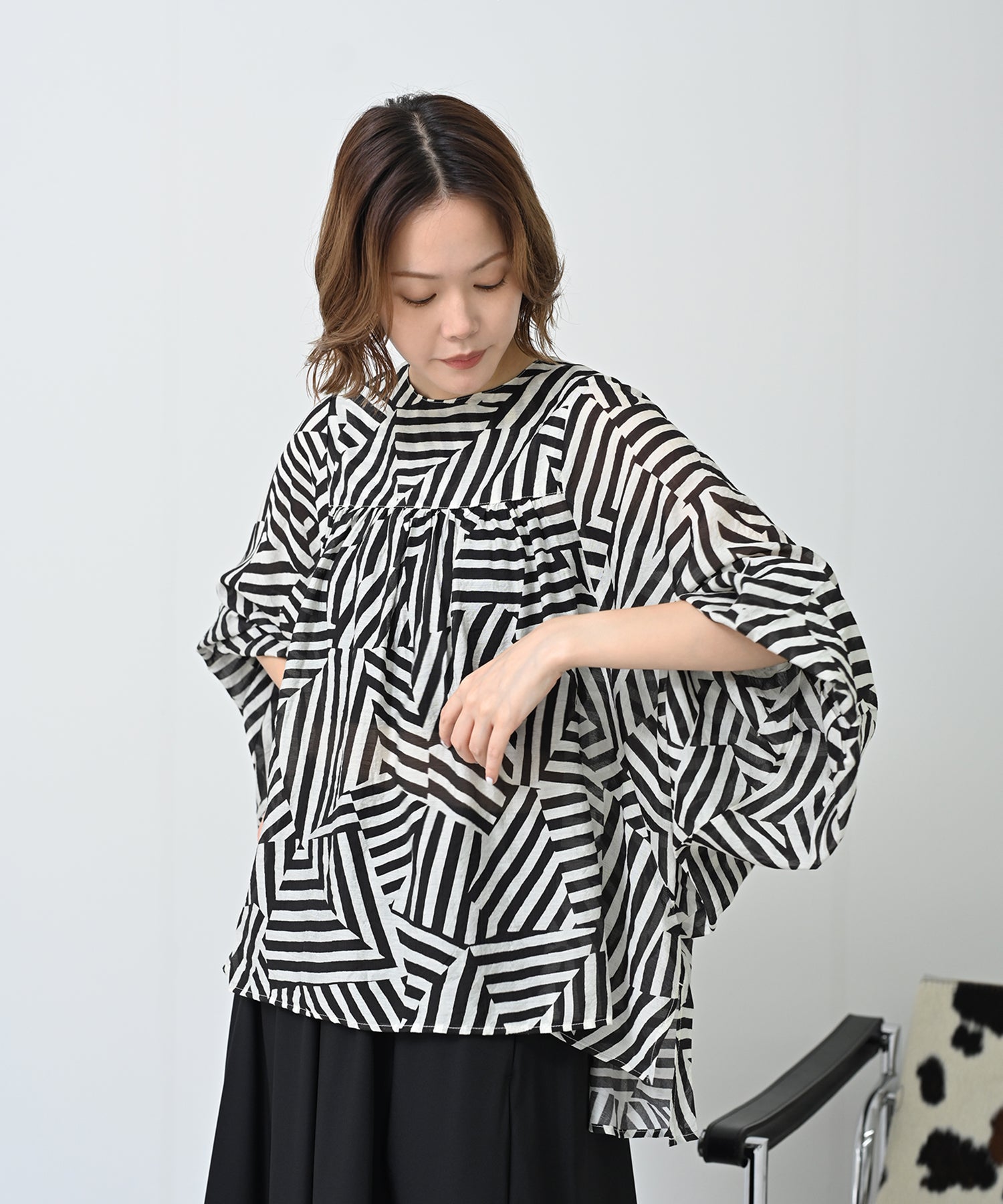 オフホワイト×ブラック model:H167