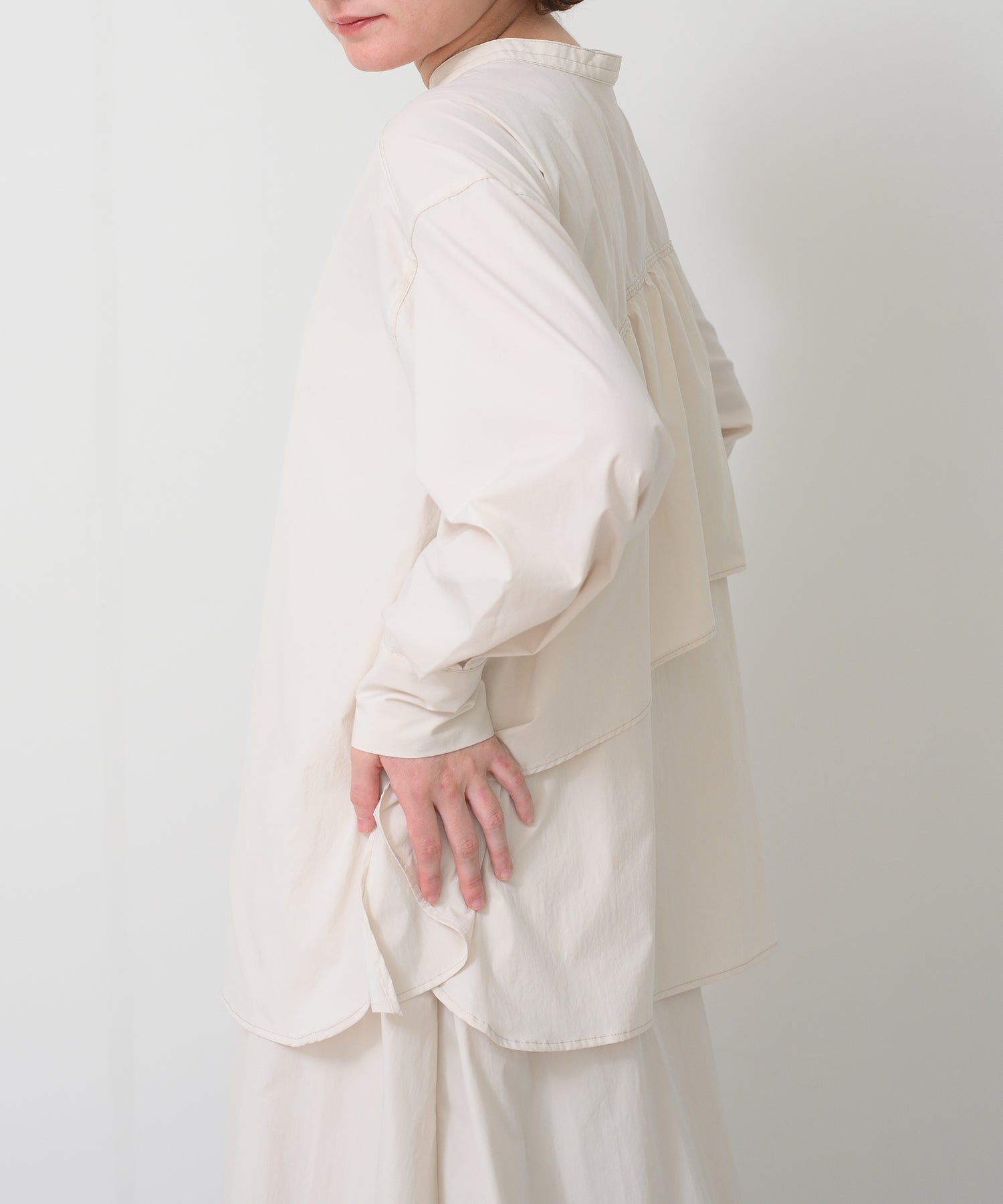 オフホワイト model:H163