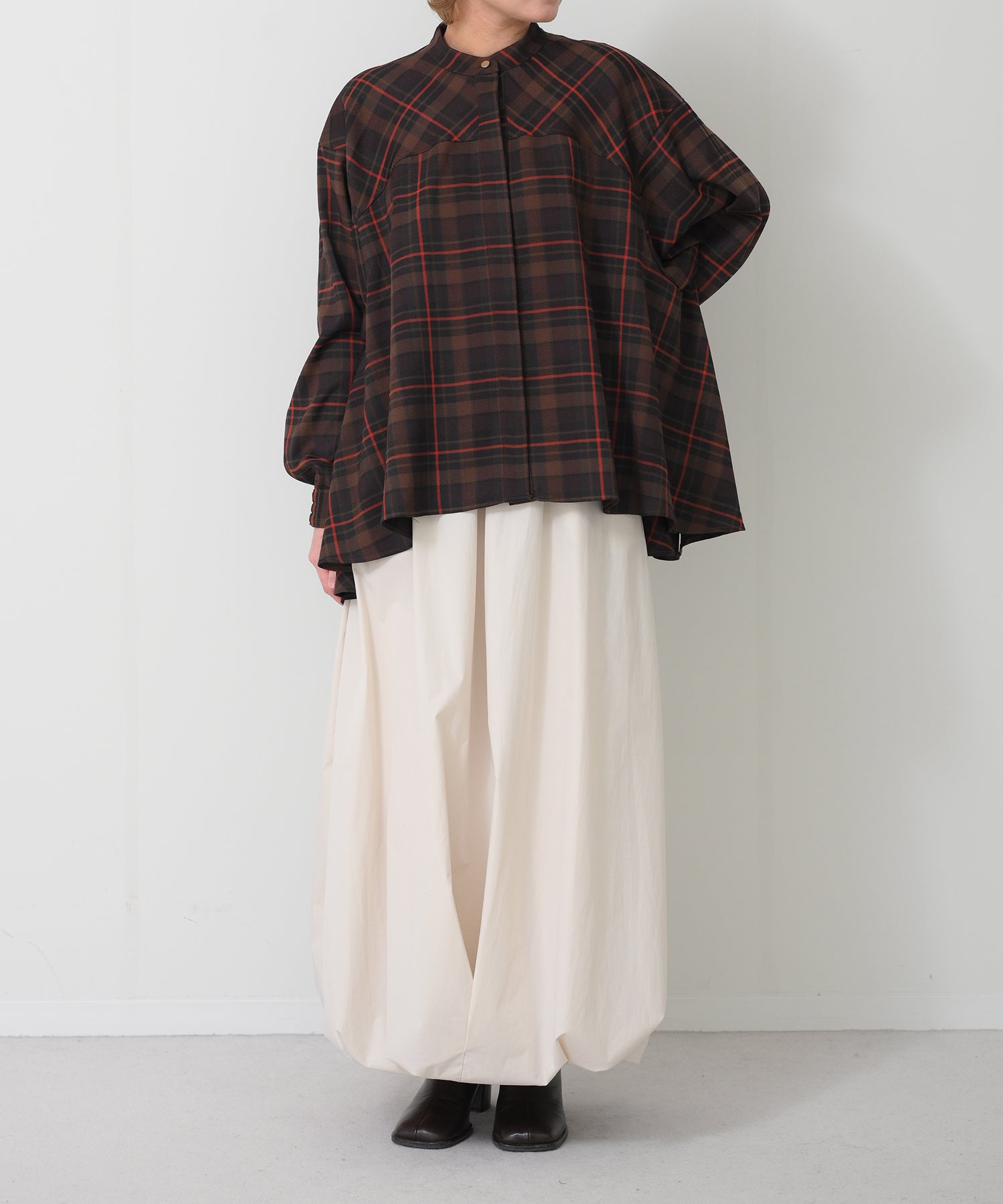 ブラウン model:H163