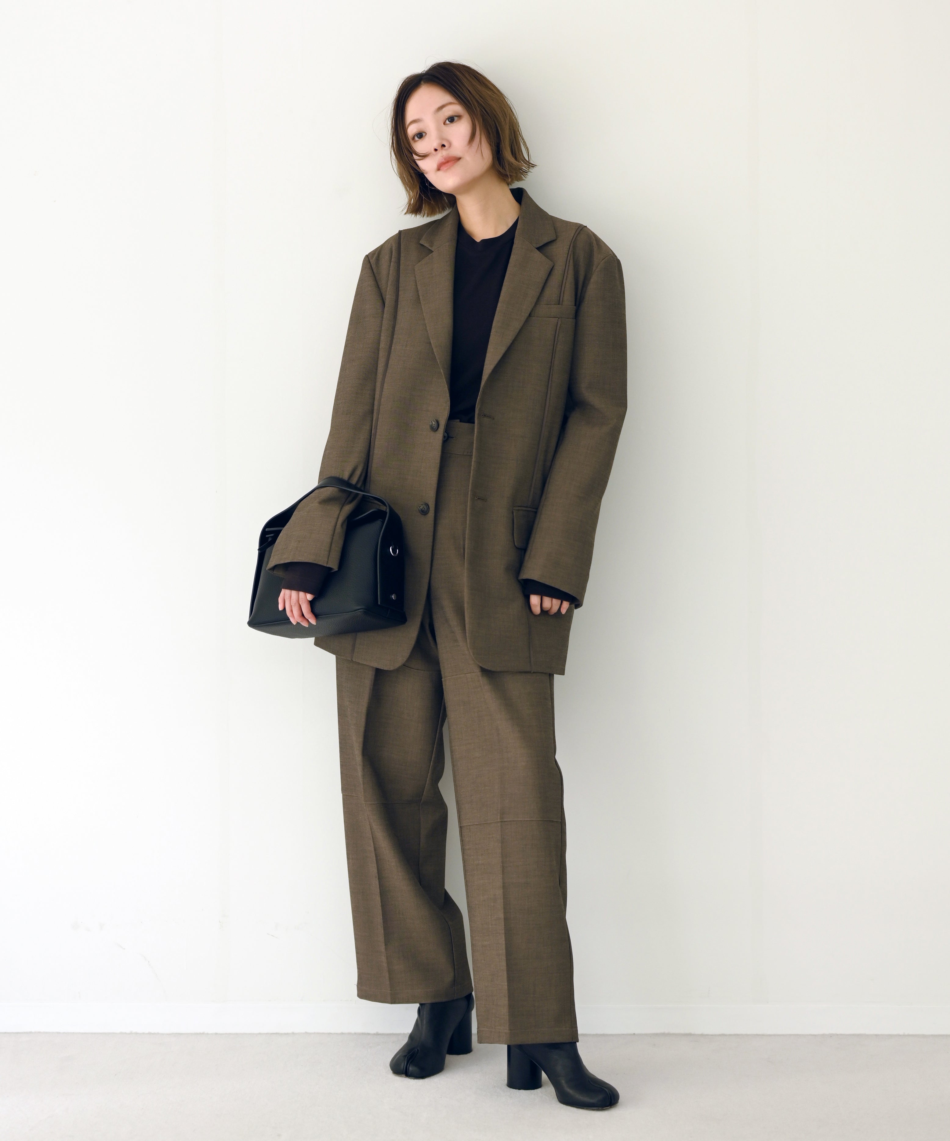 ブラック model:H167