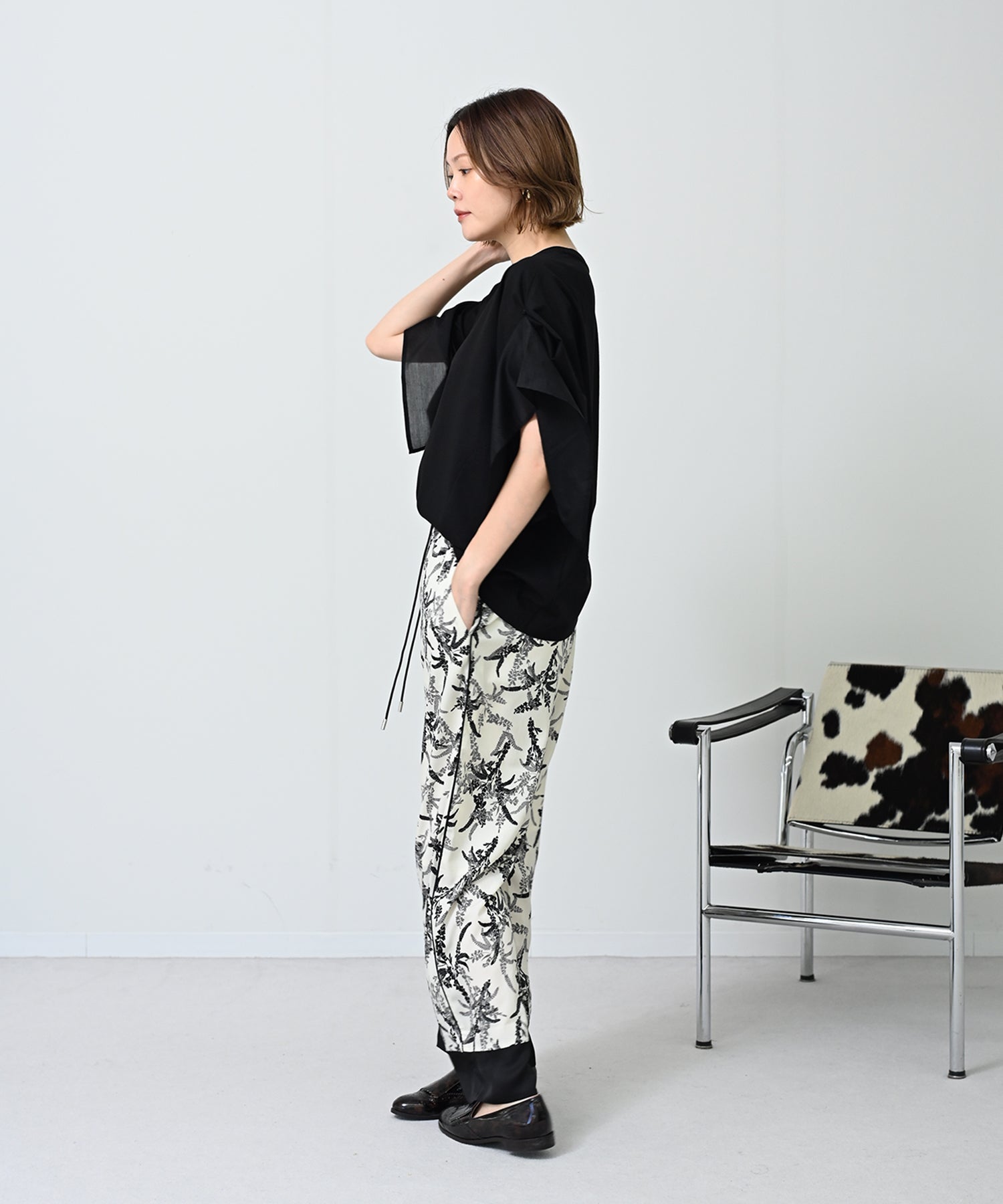 ブラック model:H167