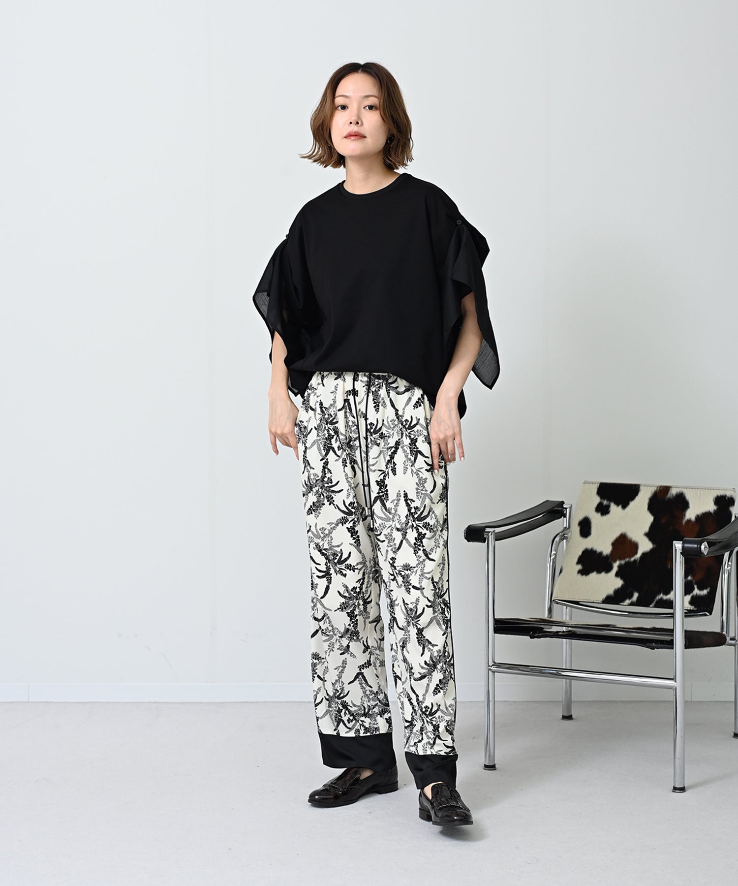 ブラック model:H167