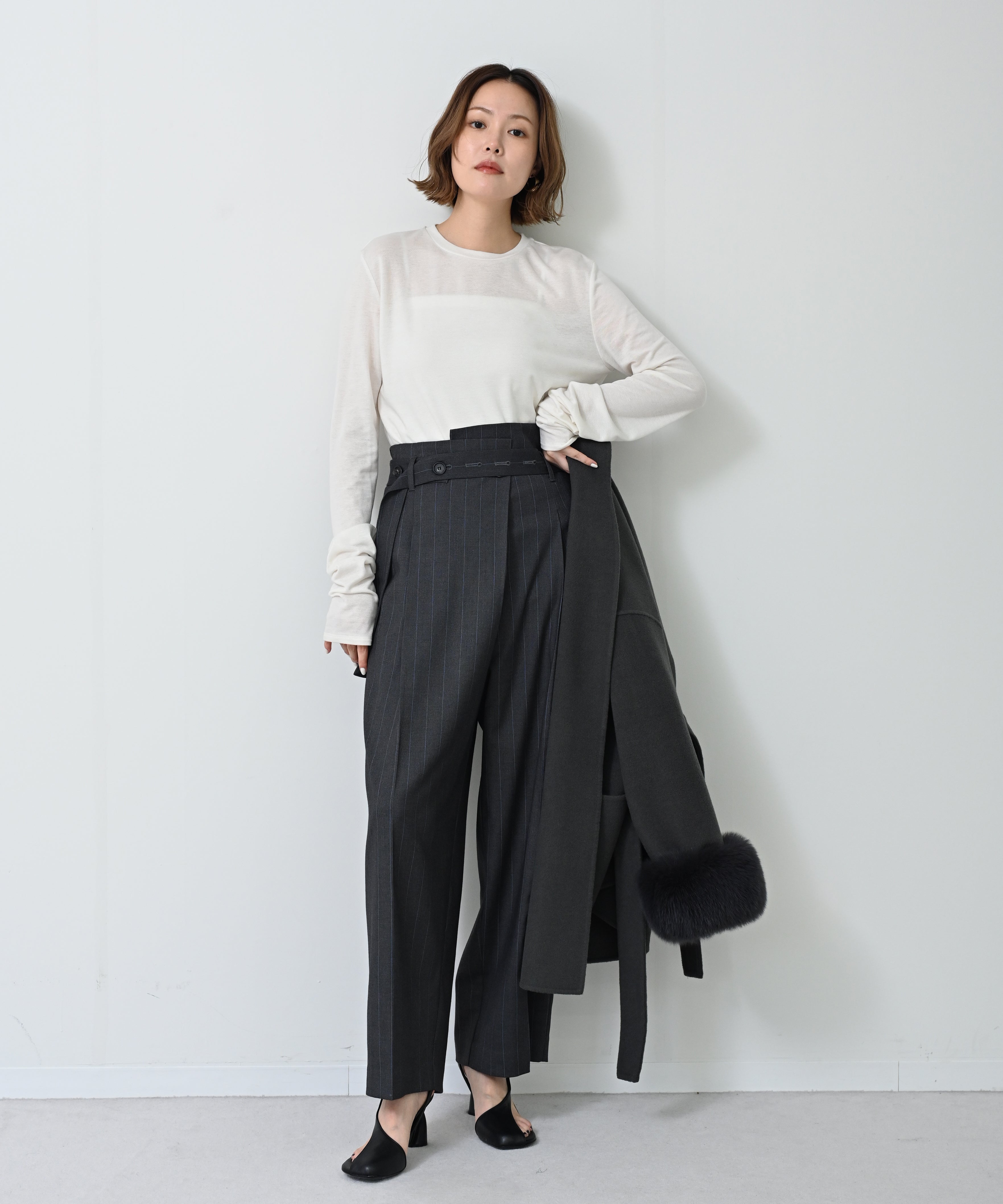 オフホワイト model:H167