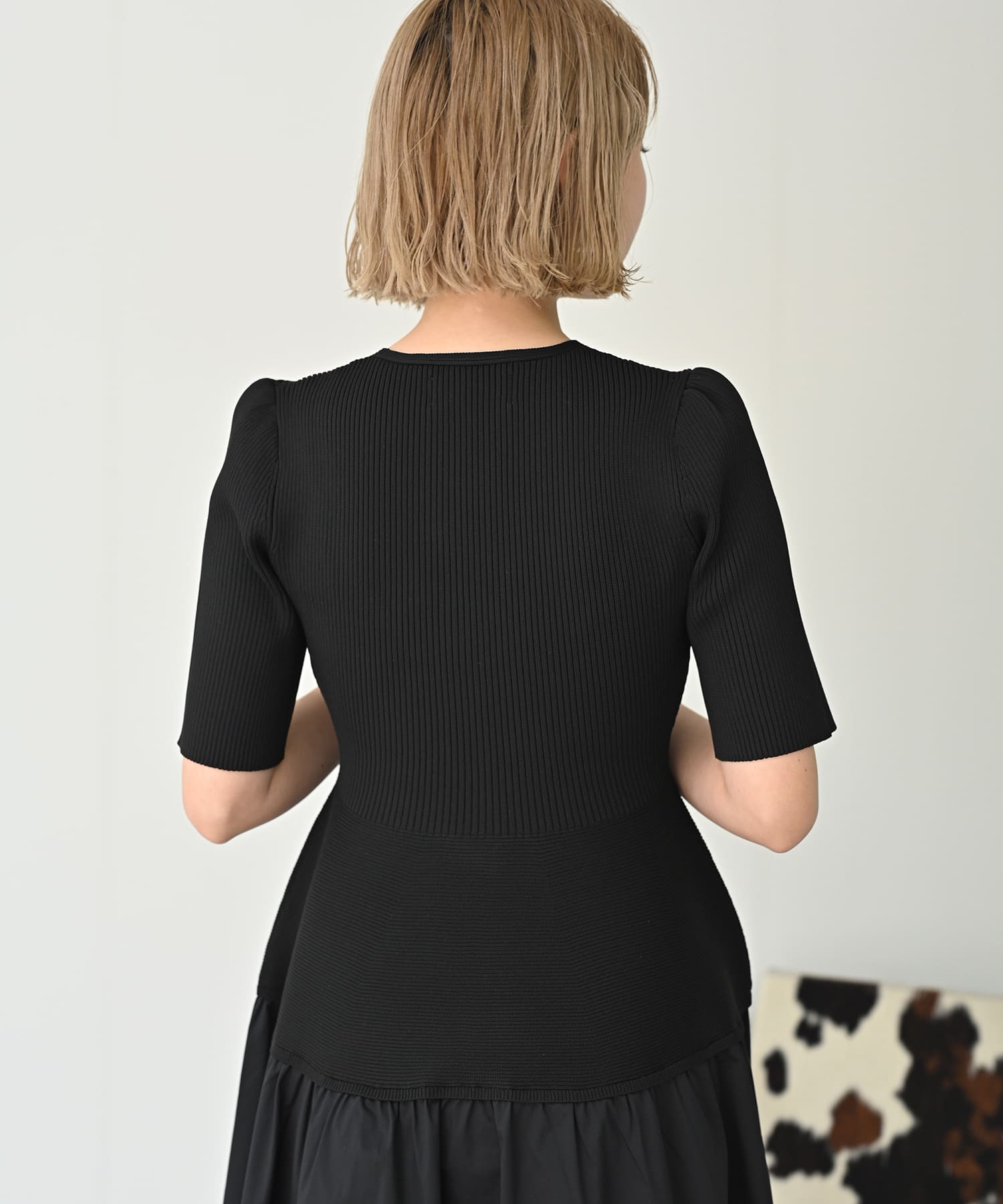 V-neck knit dress