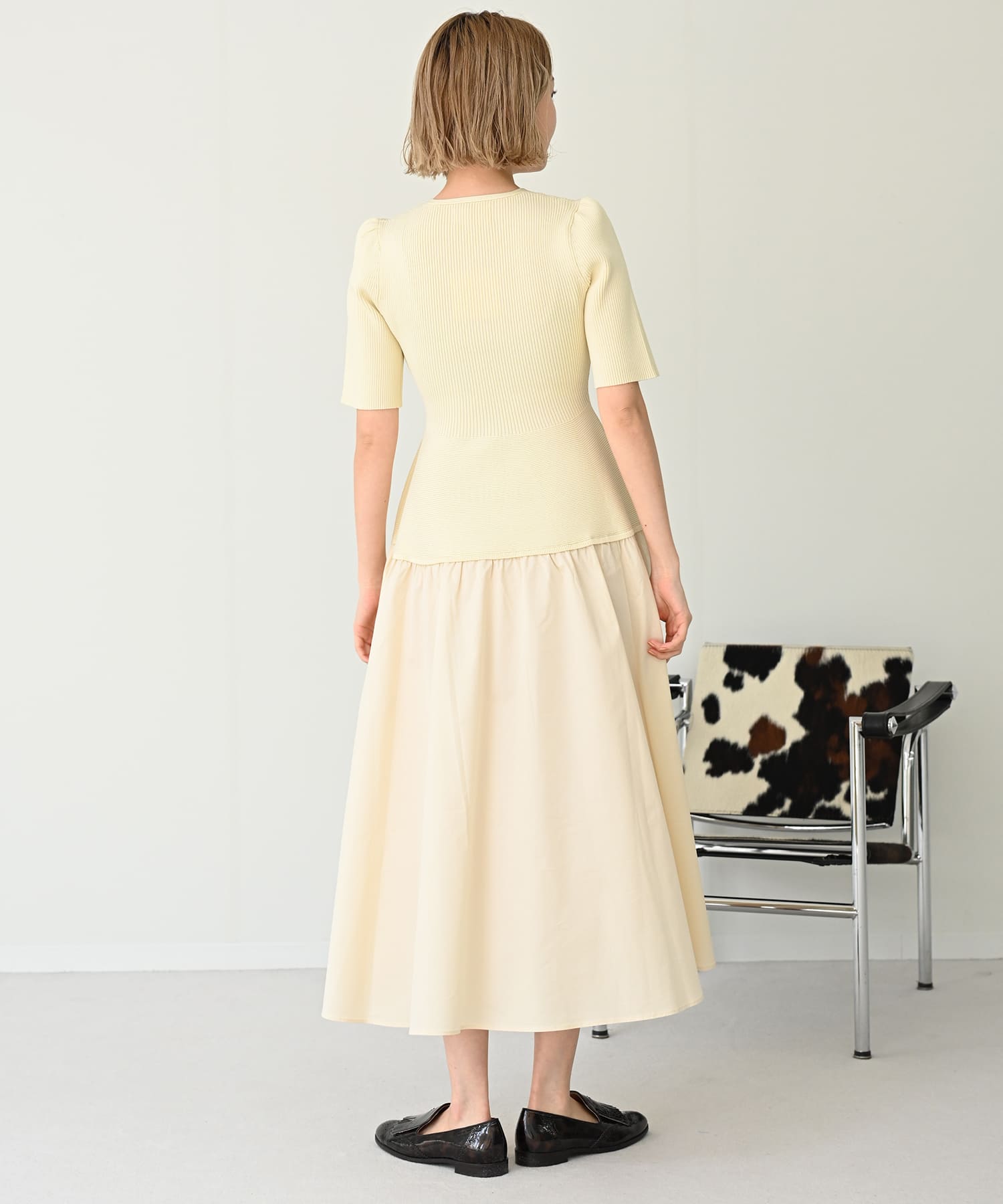 V-neck knit dress