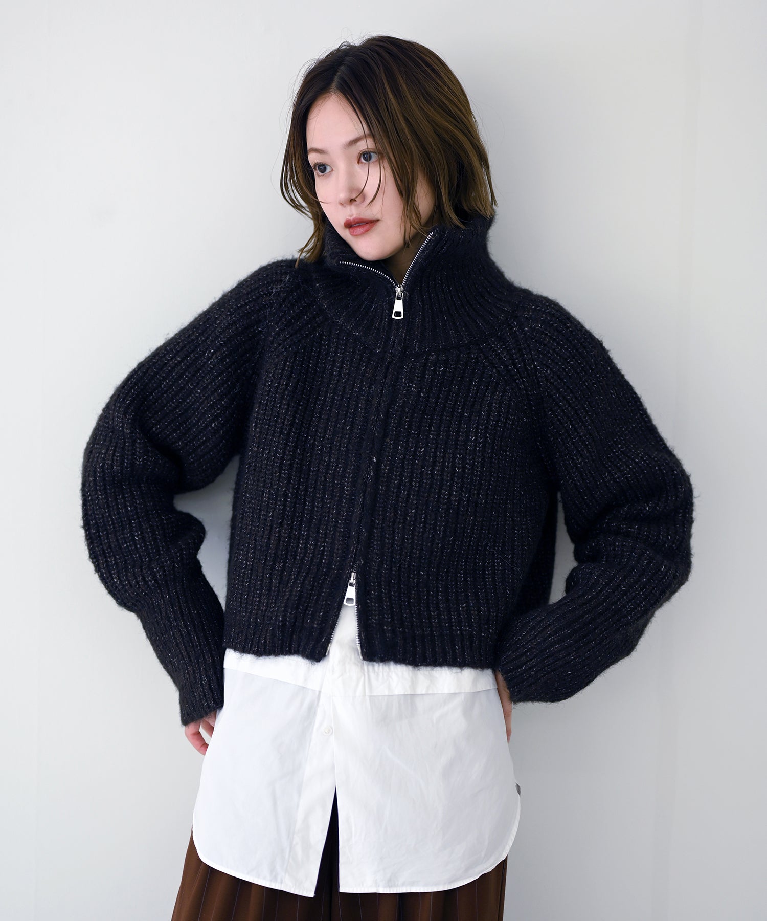 ブラック model:H167