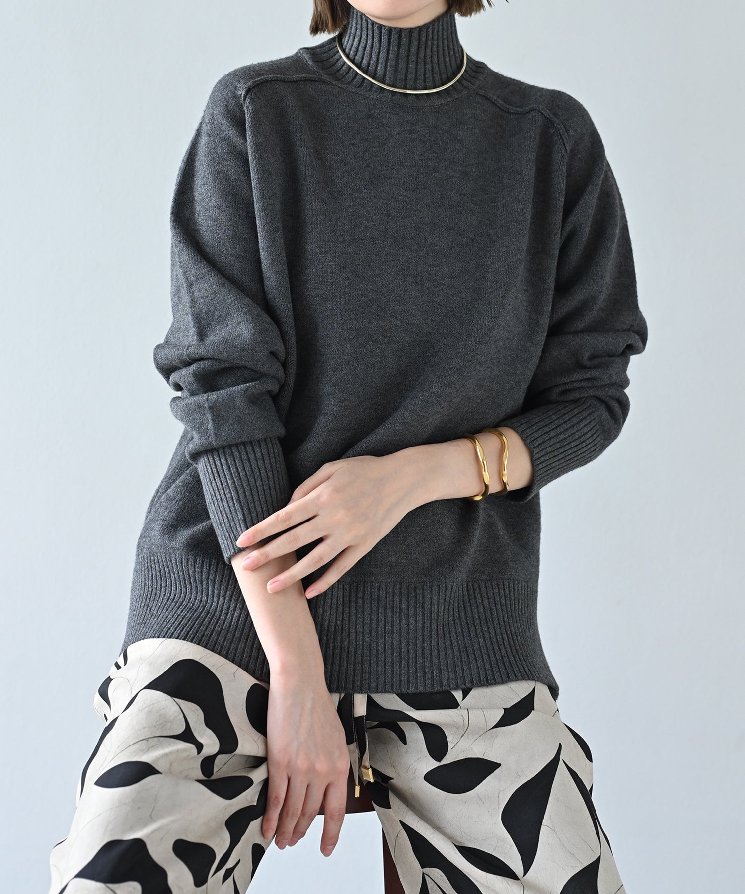 グレー model:H167