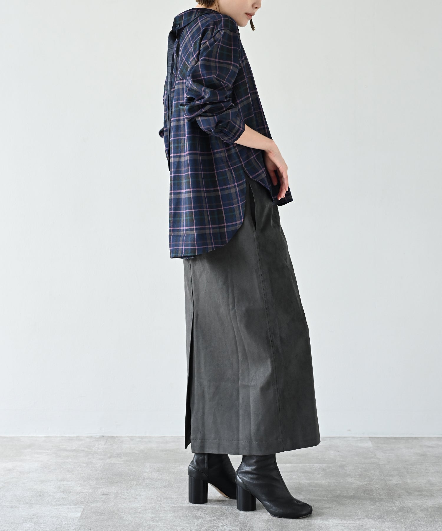 ネイビー model:H167