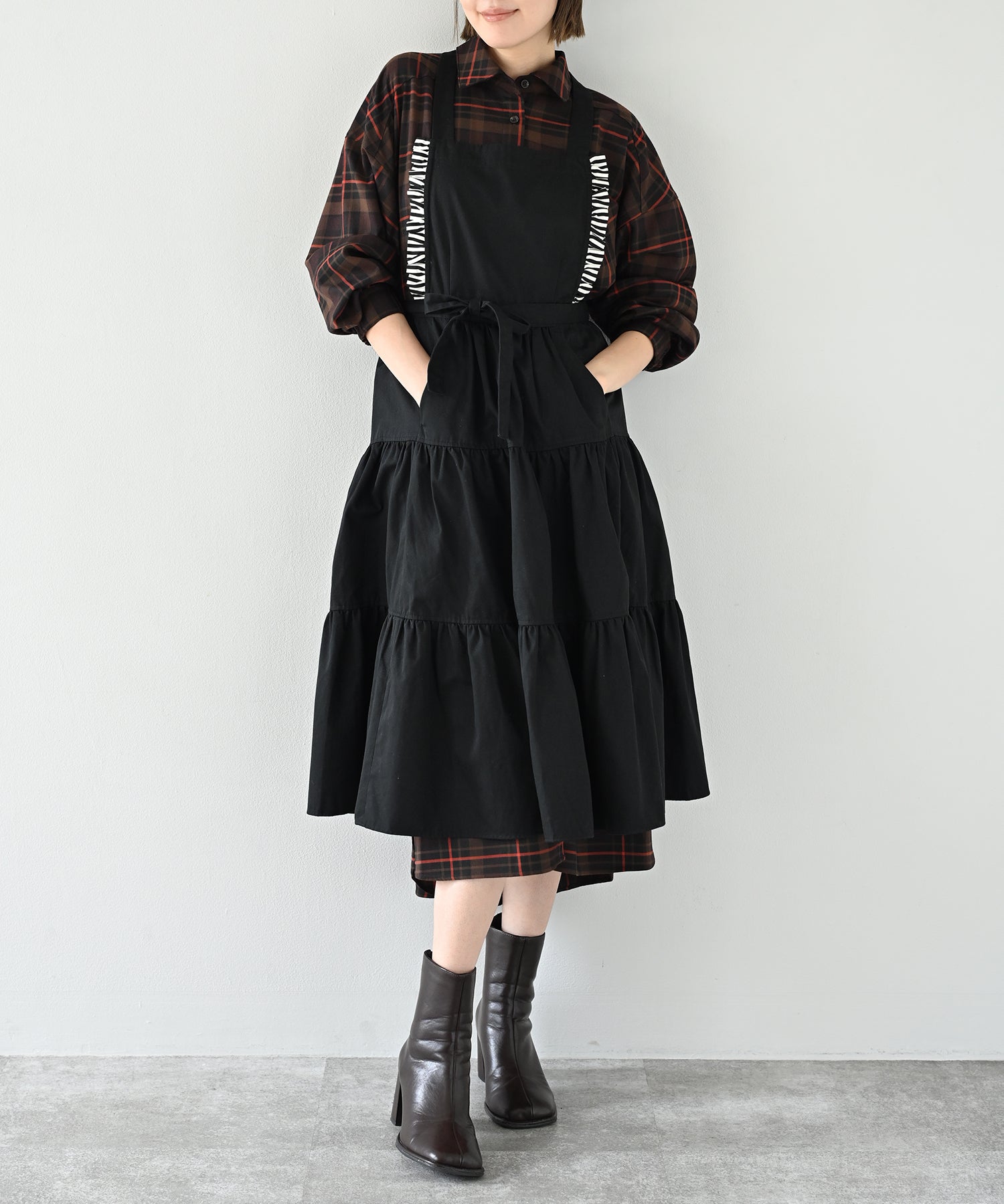 ブラック model:H167