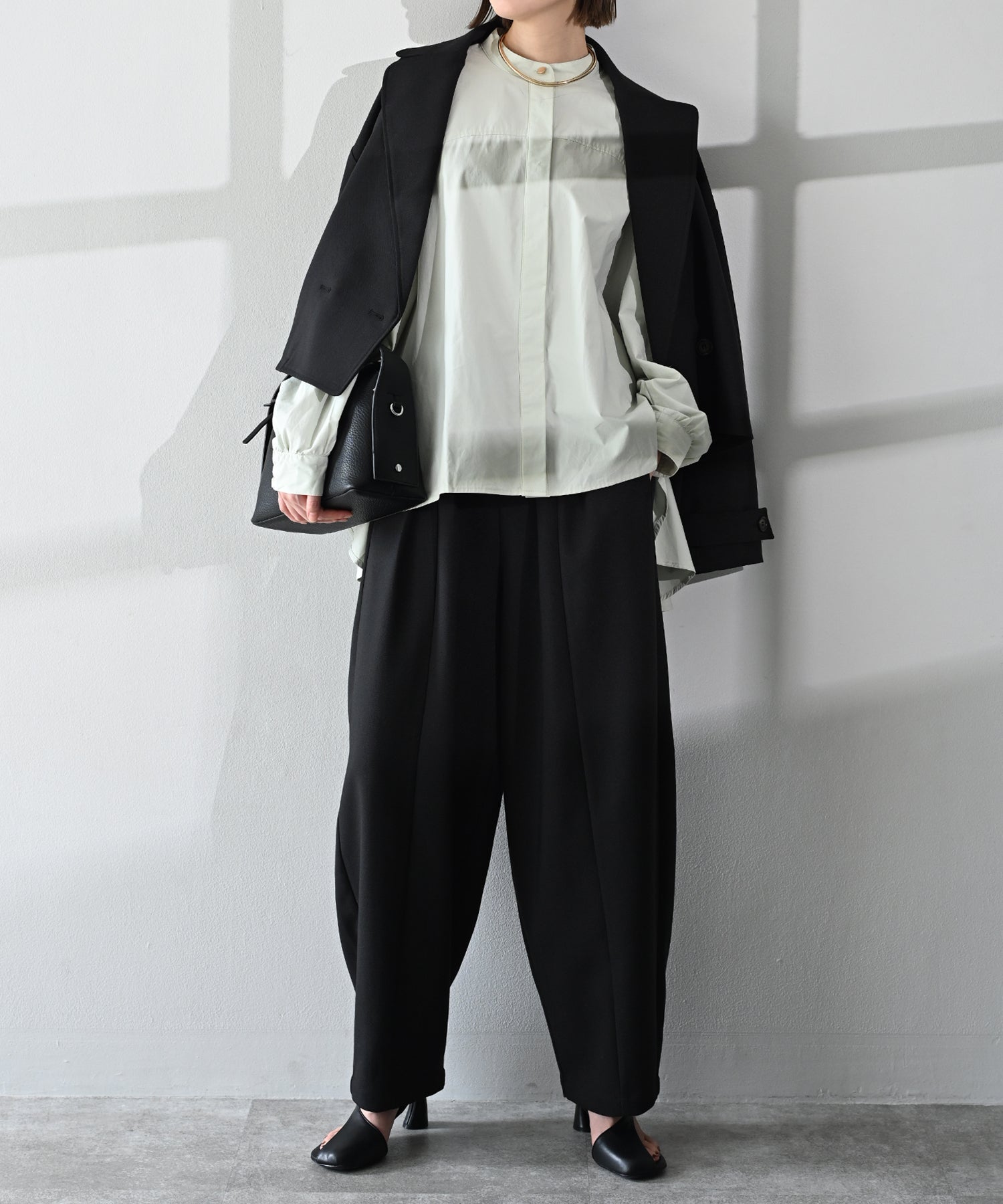 ブラック model:H167