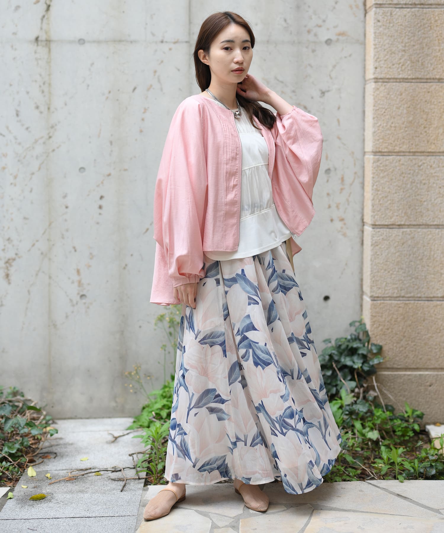 PINK model:H160 着用サイズ:FREE