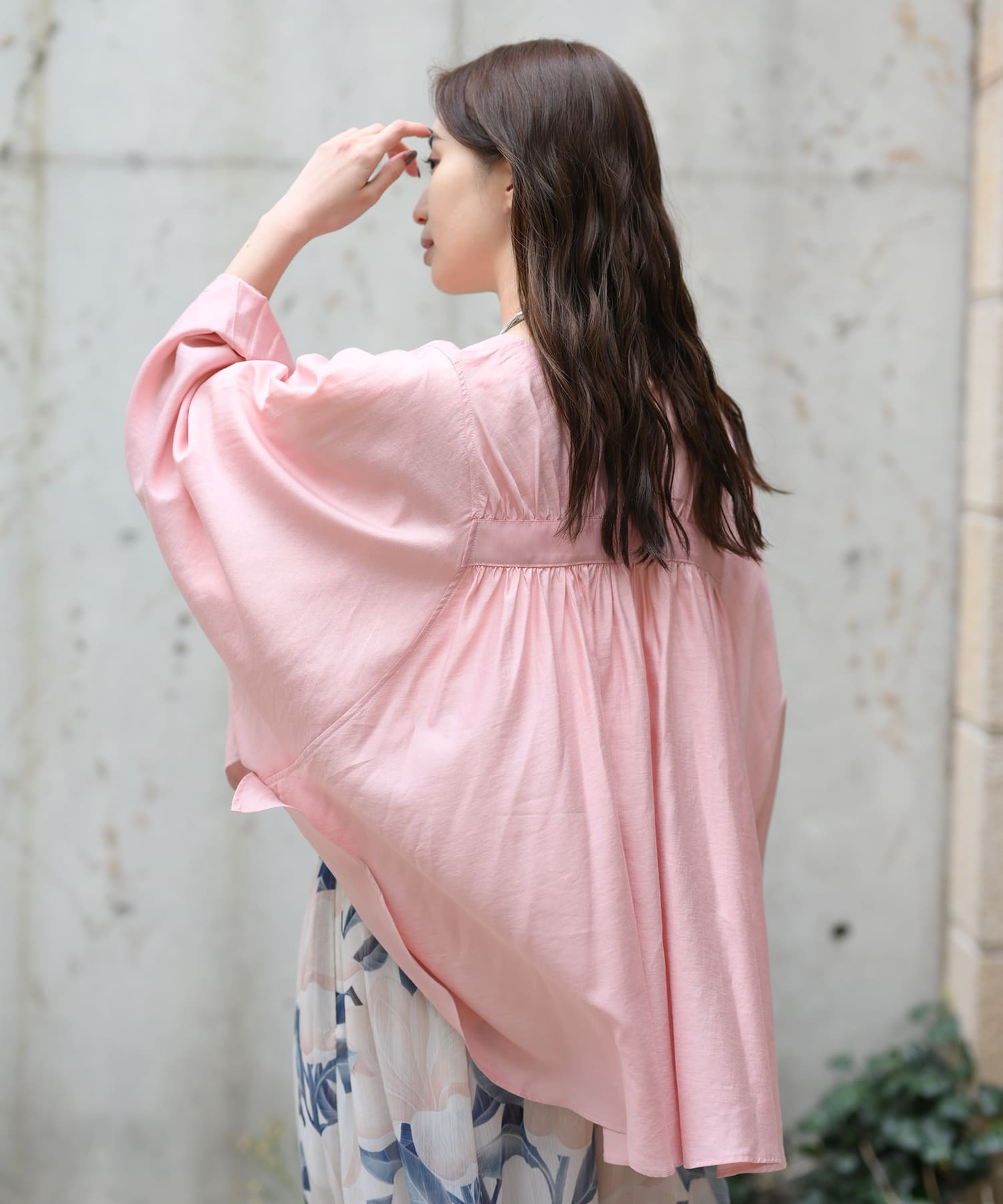 PINK model:H160 着用サイズ:FREE