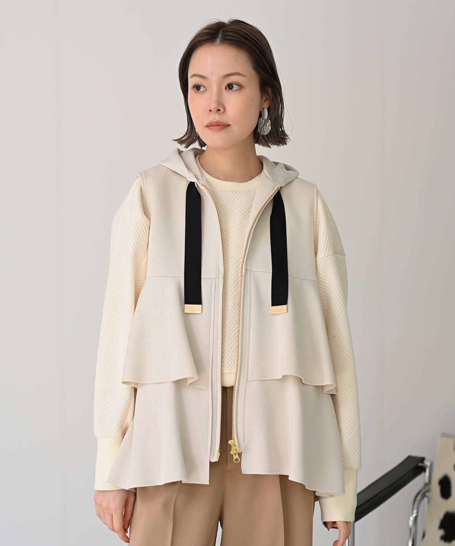 ホワイト model:H167