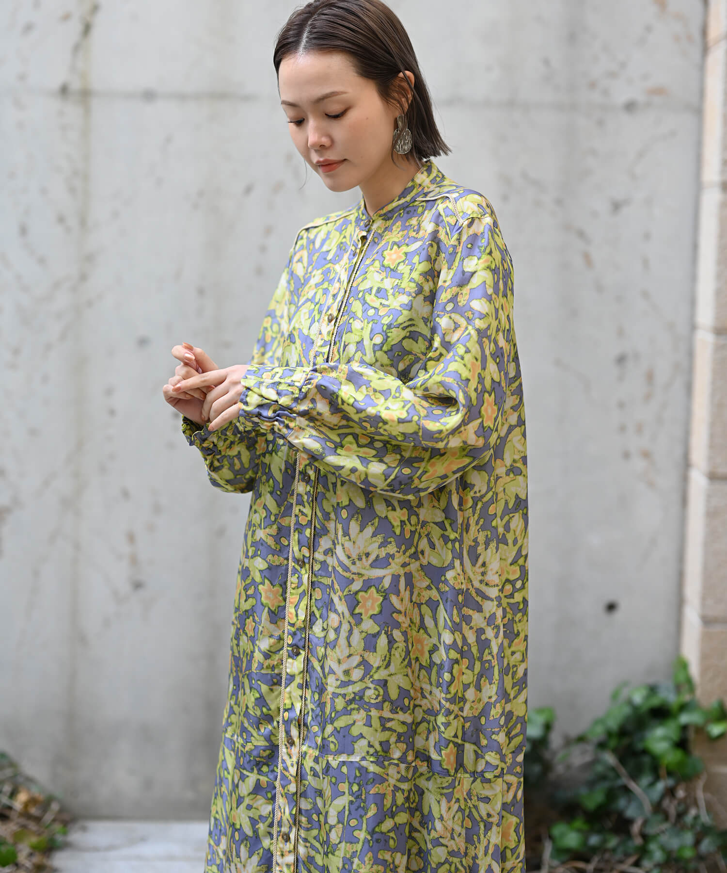 【Secretsale】パイピングラインシャツ柄ワンピースドレス