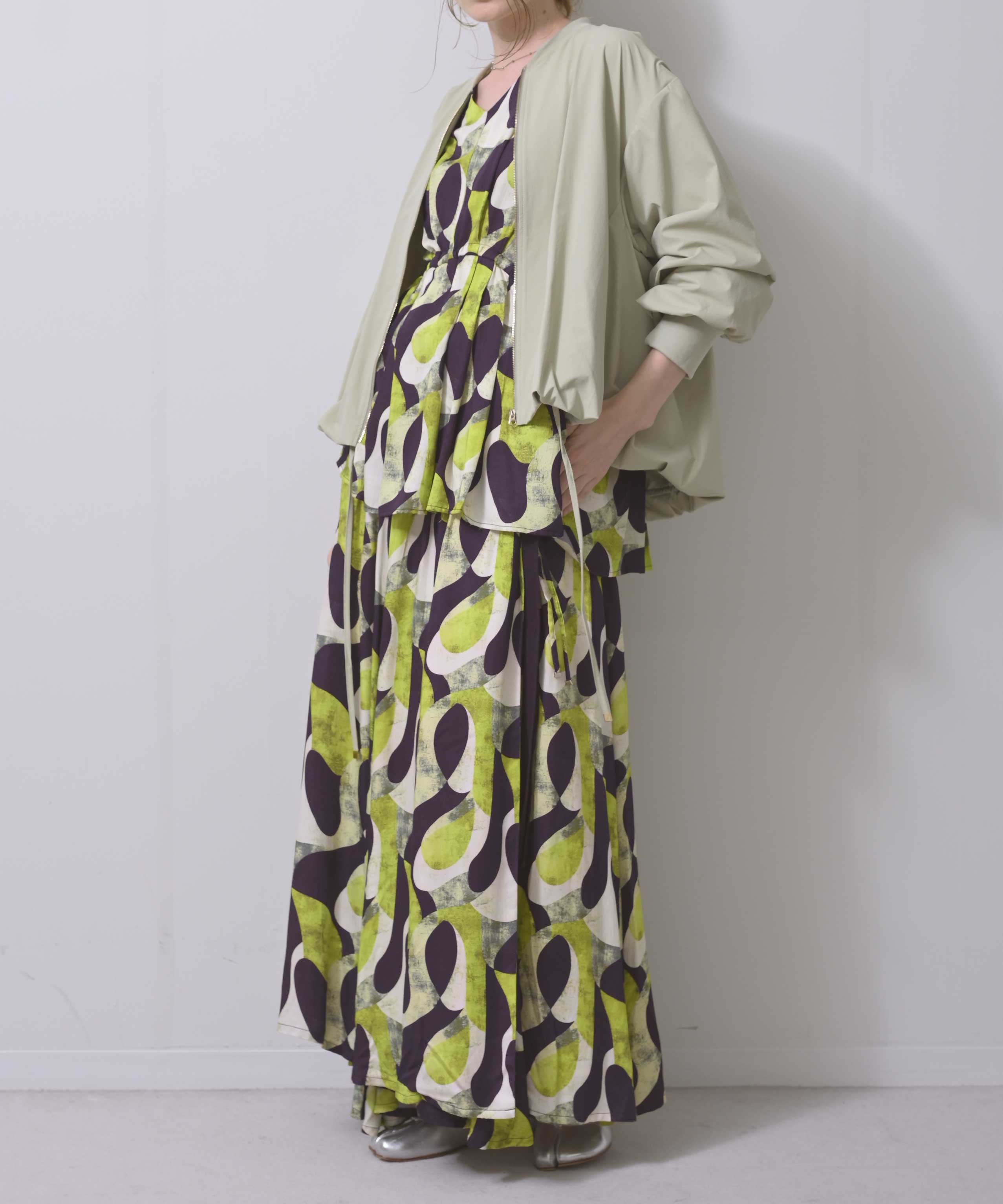 カーキ model:H170