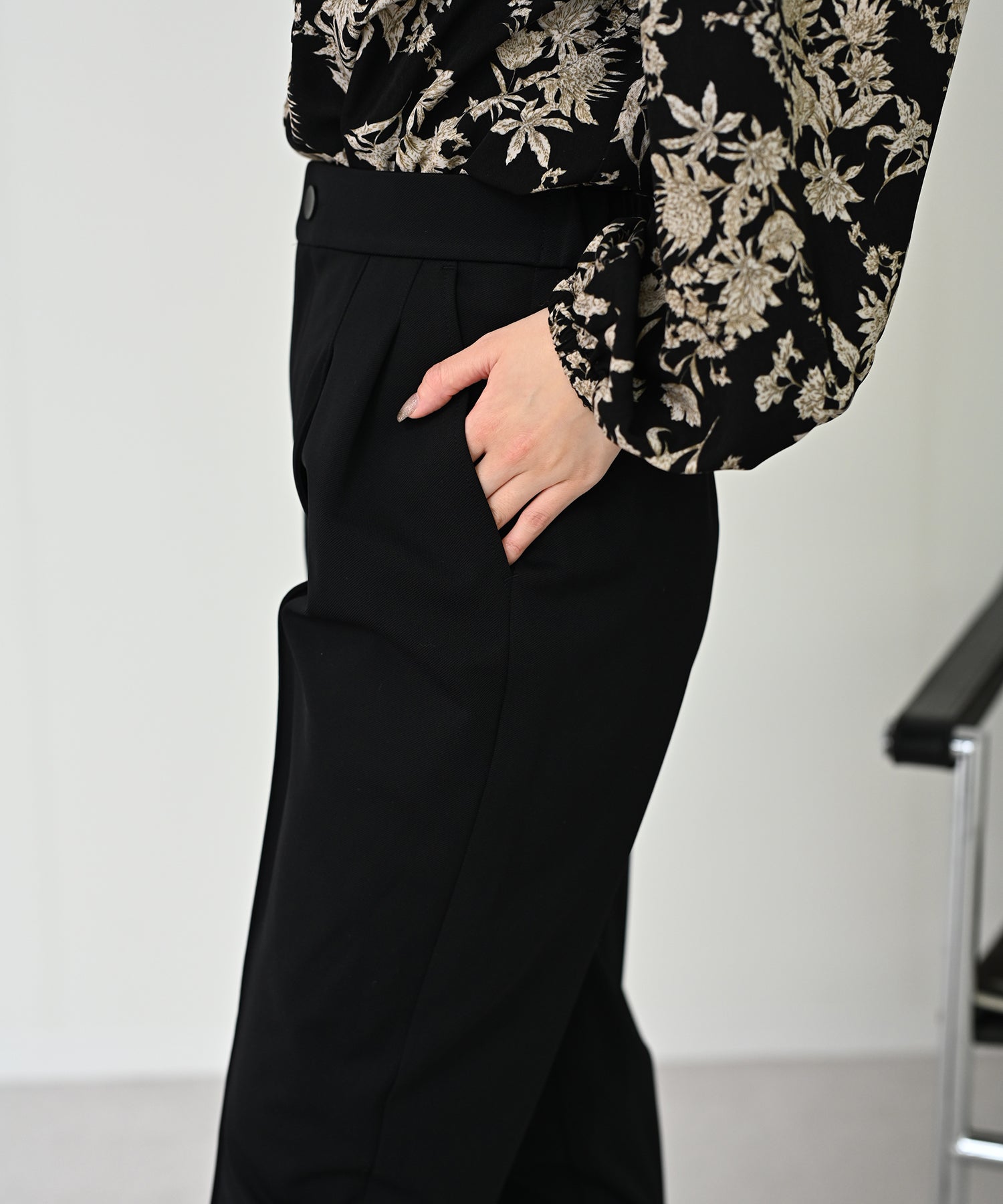 パンツ model:H161