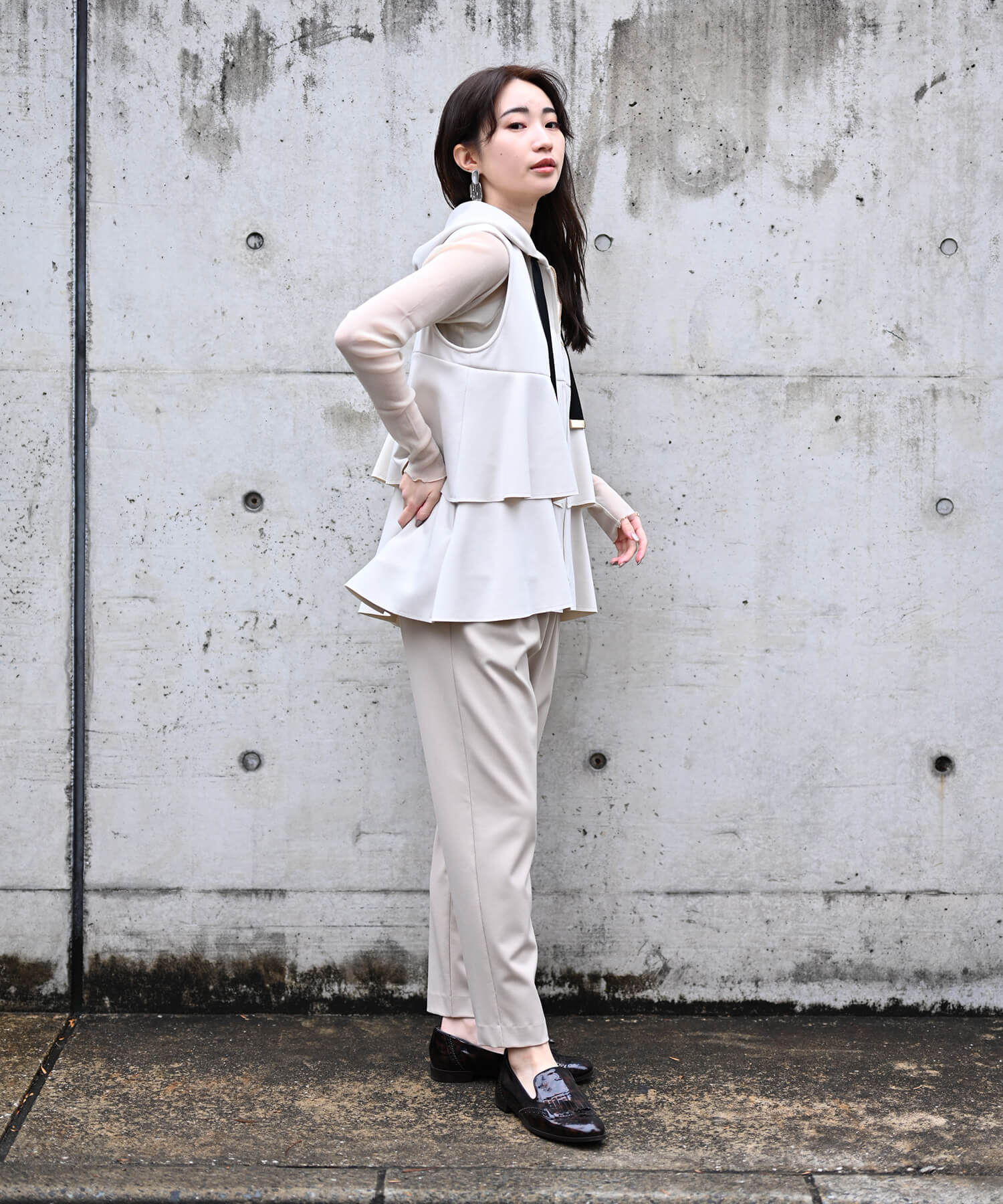 オフホワイト model :H160