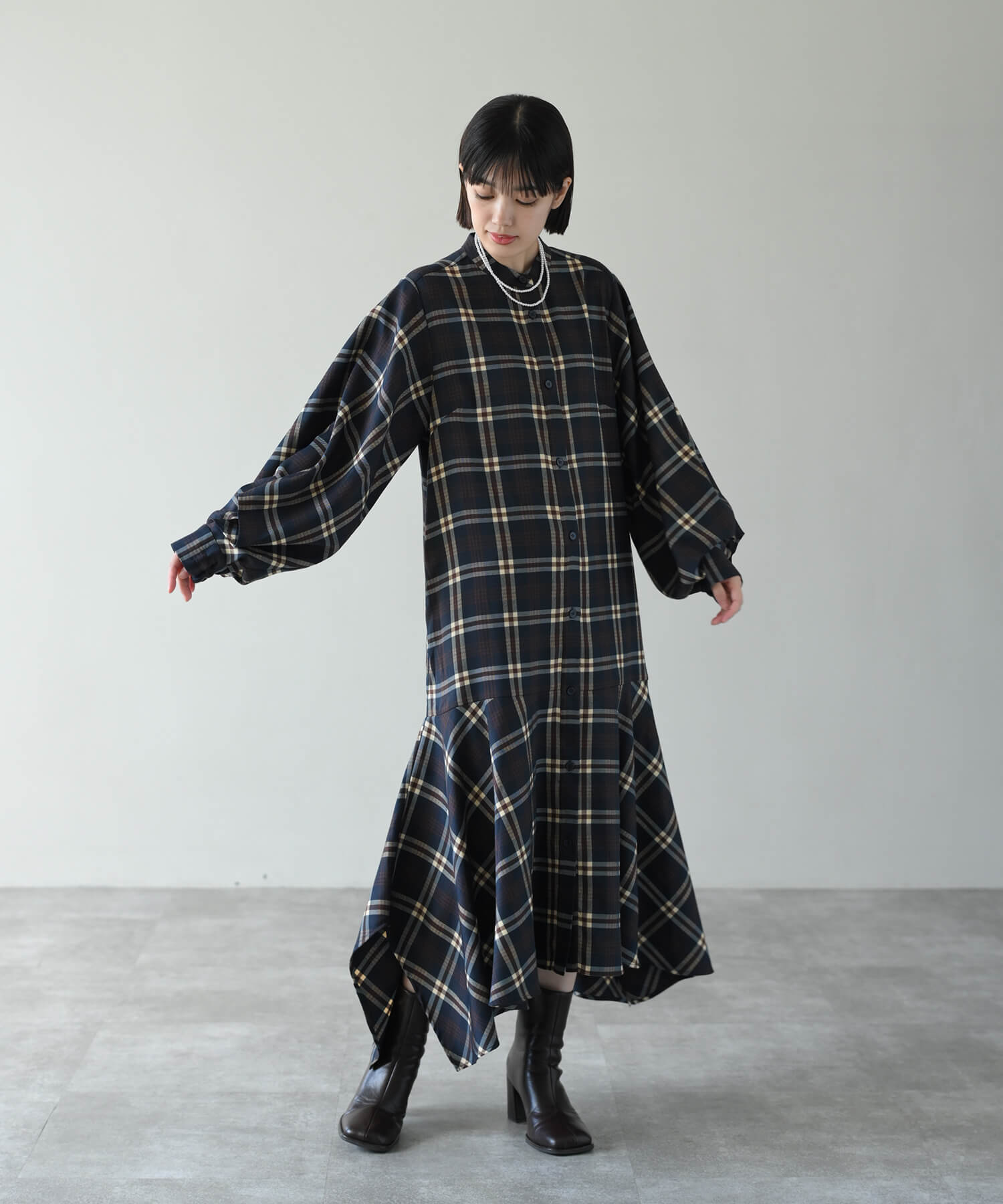 ネイビー model:H162