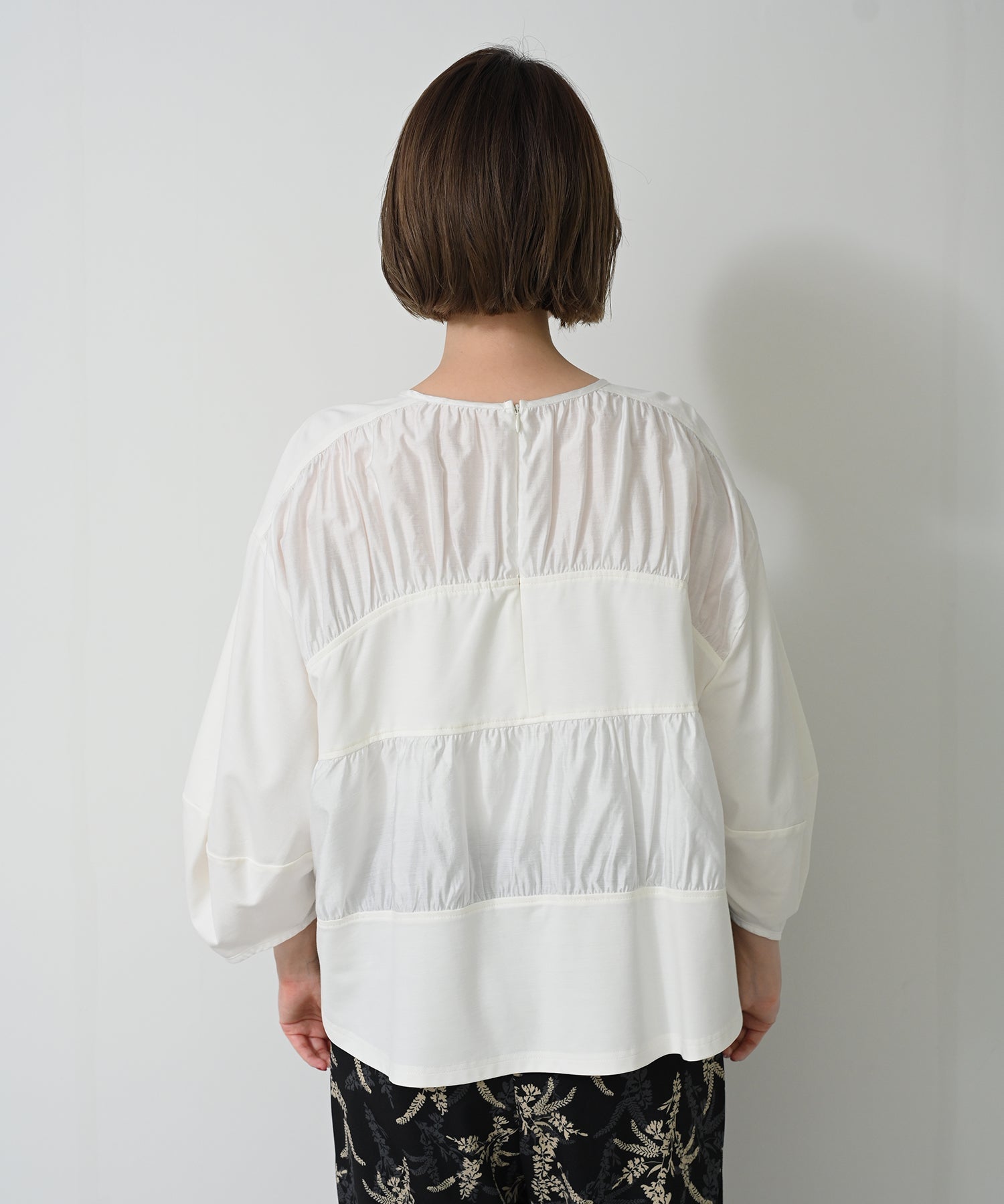 オフホワイト model:H167