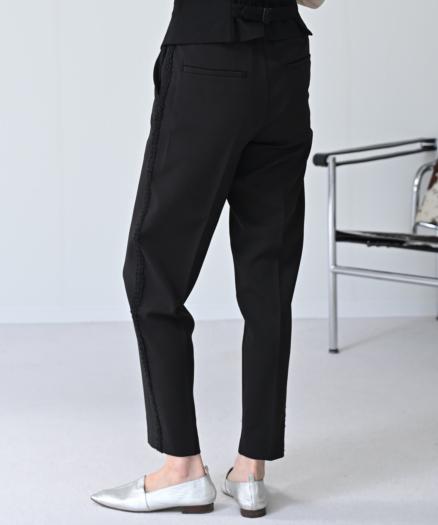 【Timesale】Side Blade Tapered Pants