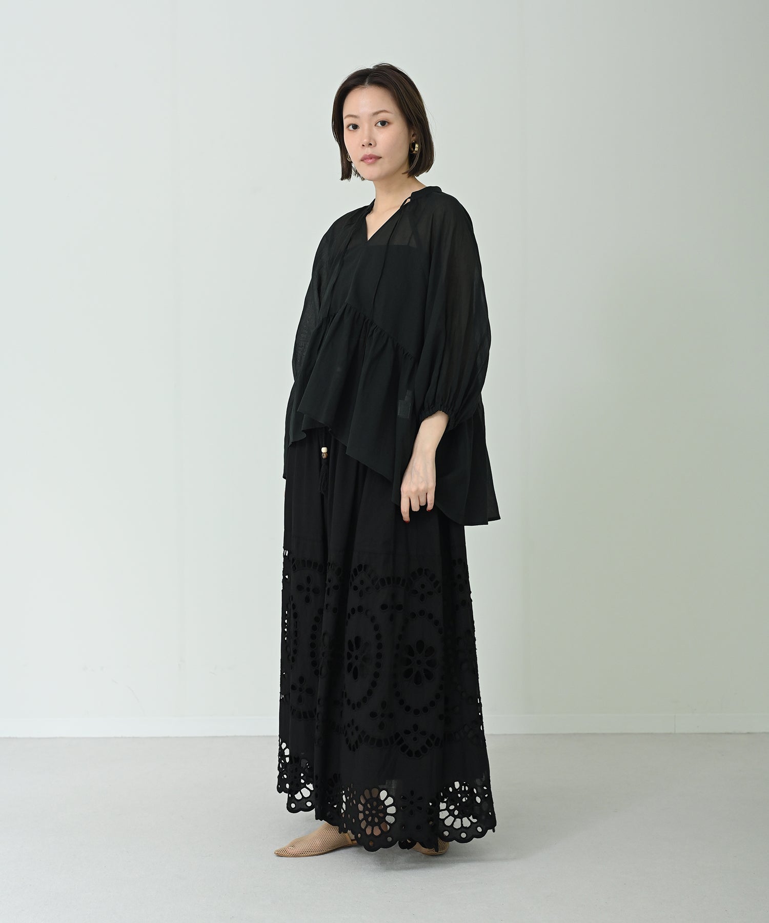 ブラック model:H167