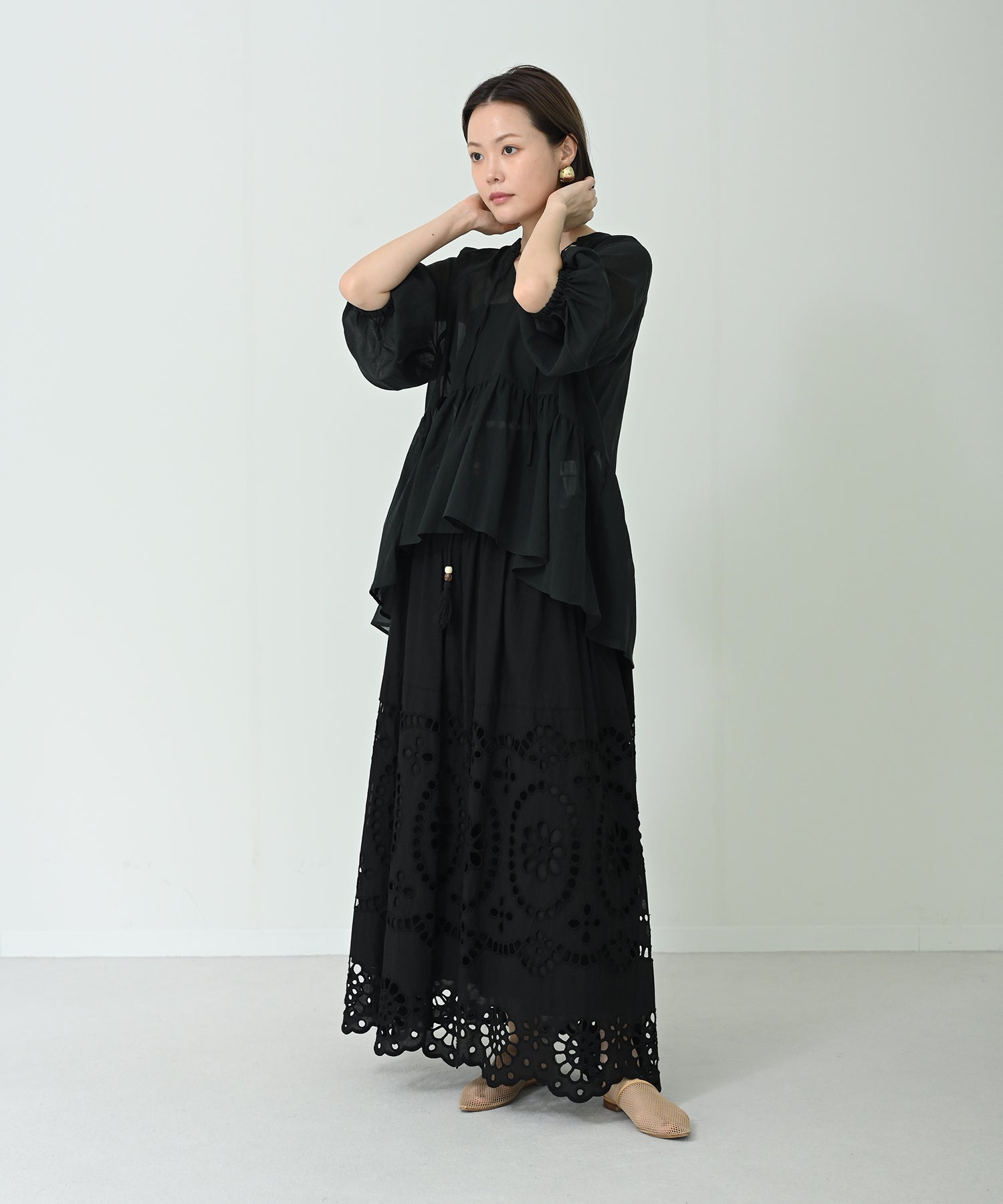 ブラック model:H167