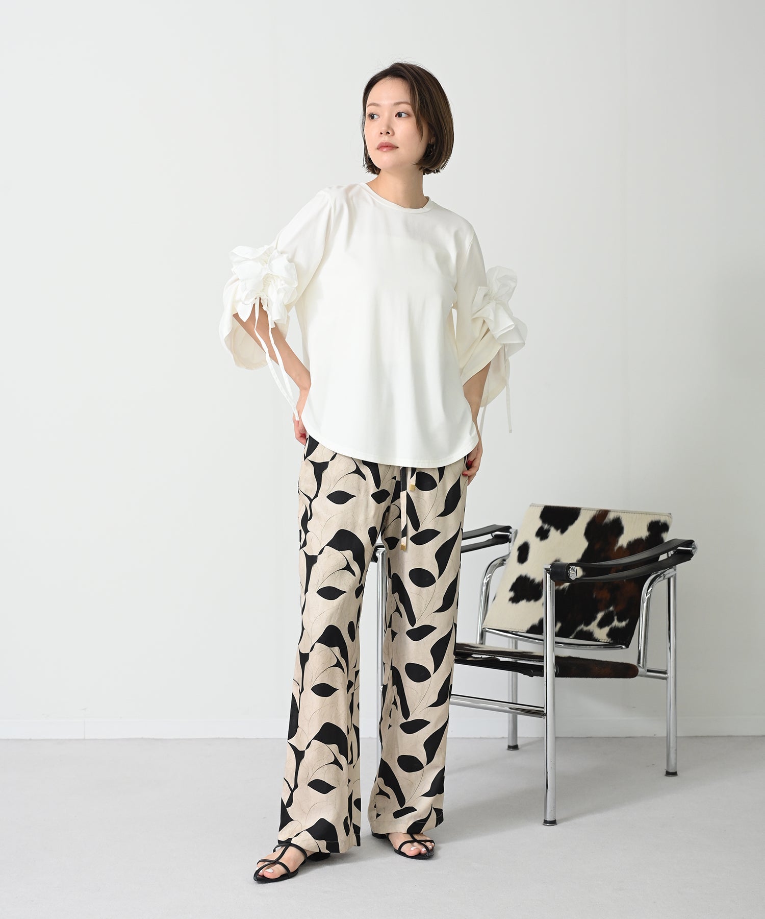 オフホワイト model :H167