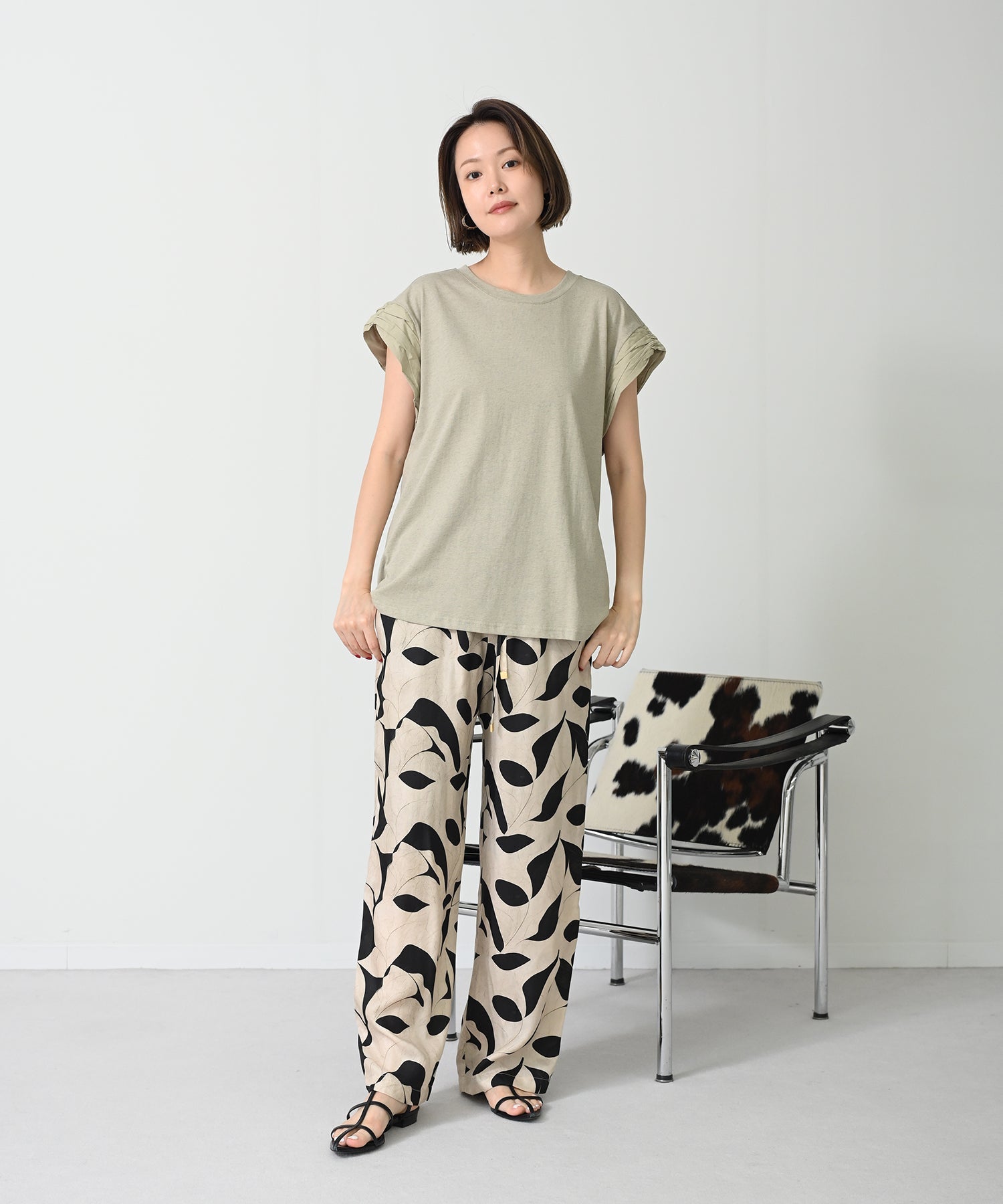 ベージュ×ブラック model :H167