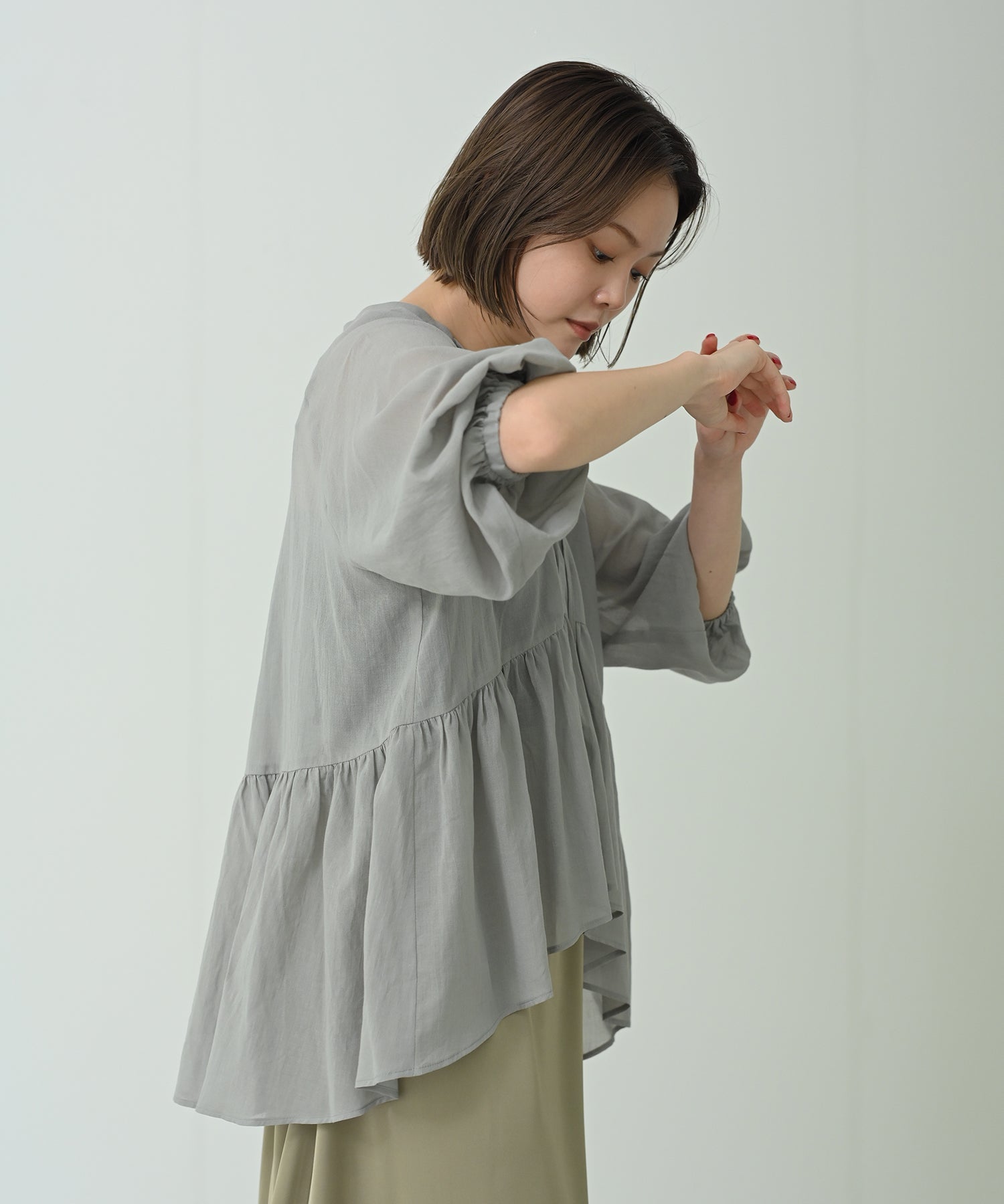 グレー model:H167
