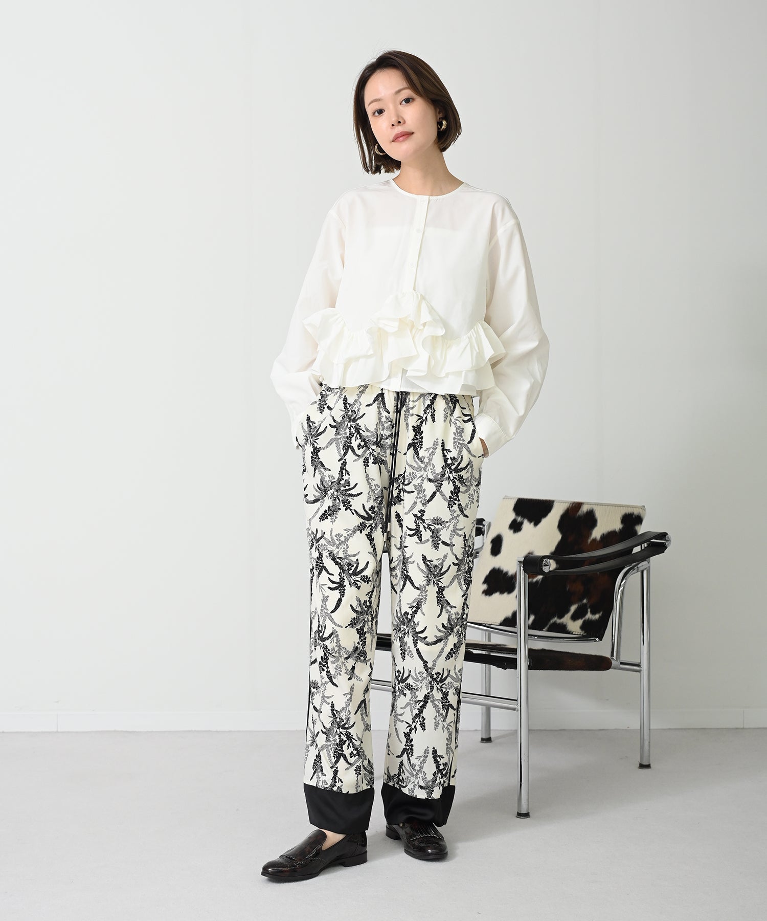 オフホワイト model:H167