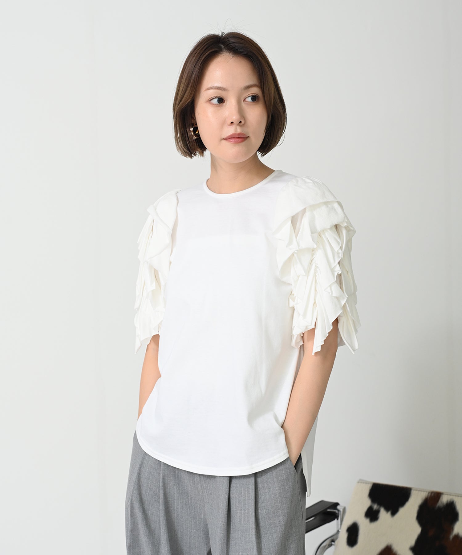 【ELLIE】 エリー サテンカットオフトップス【WHITE】 Ellie Off Shoulder Top White - Morrisday | The Label