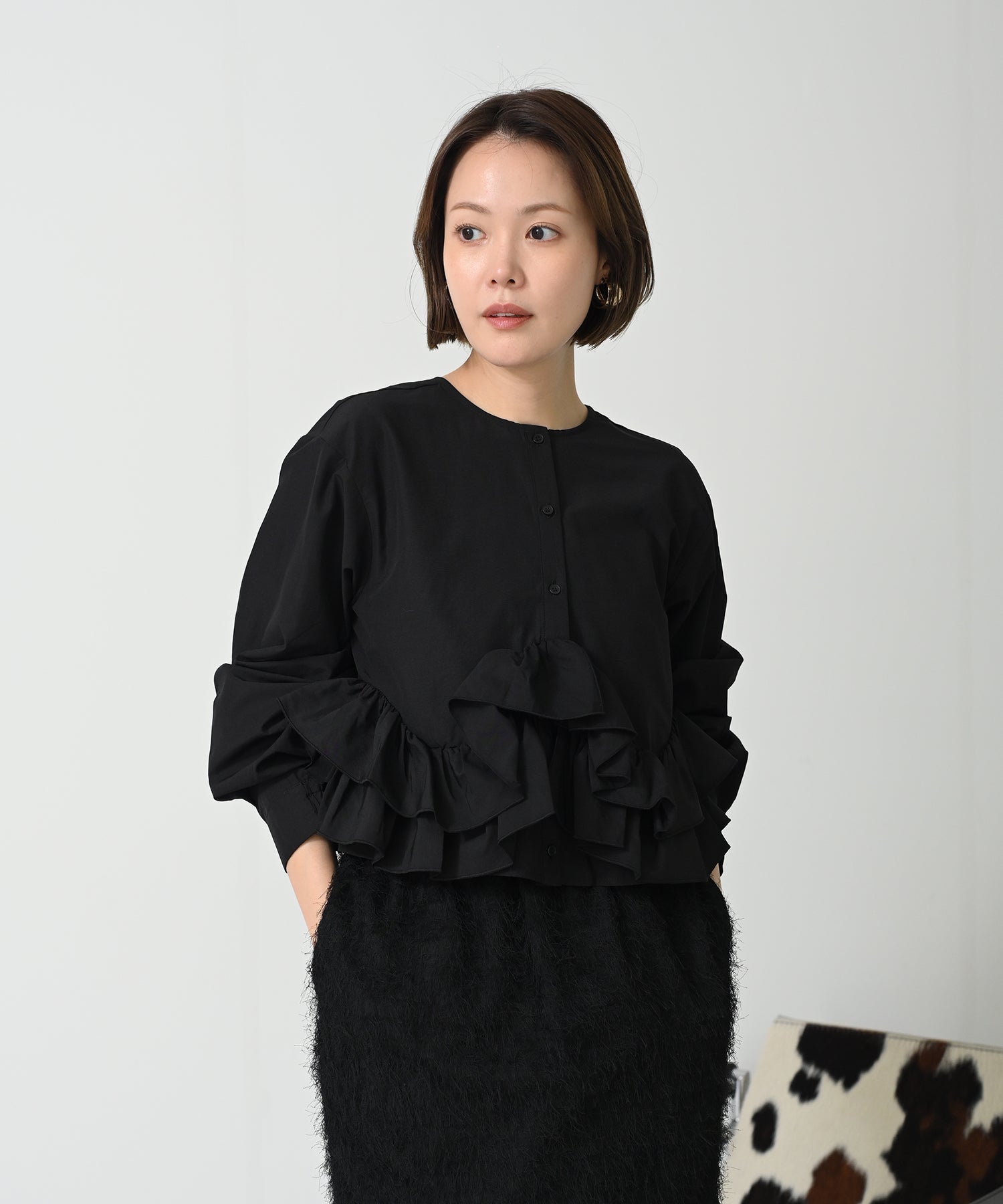 ブラック model:H167