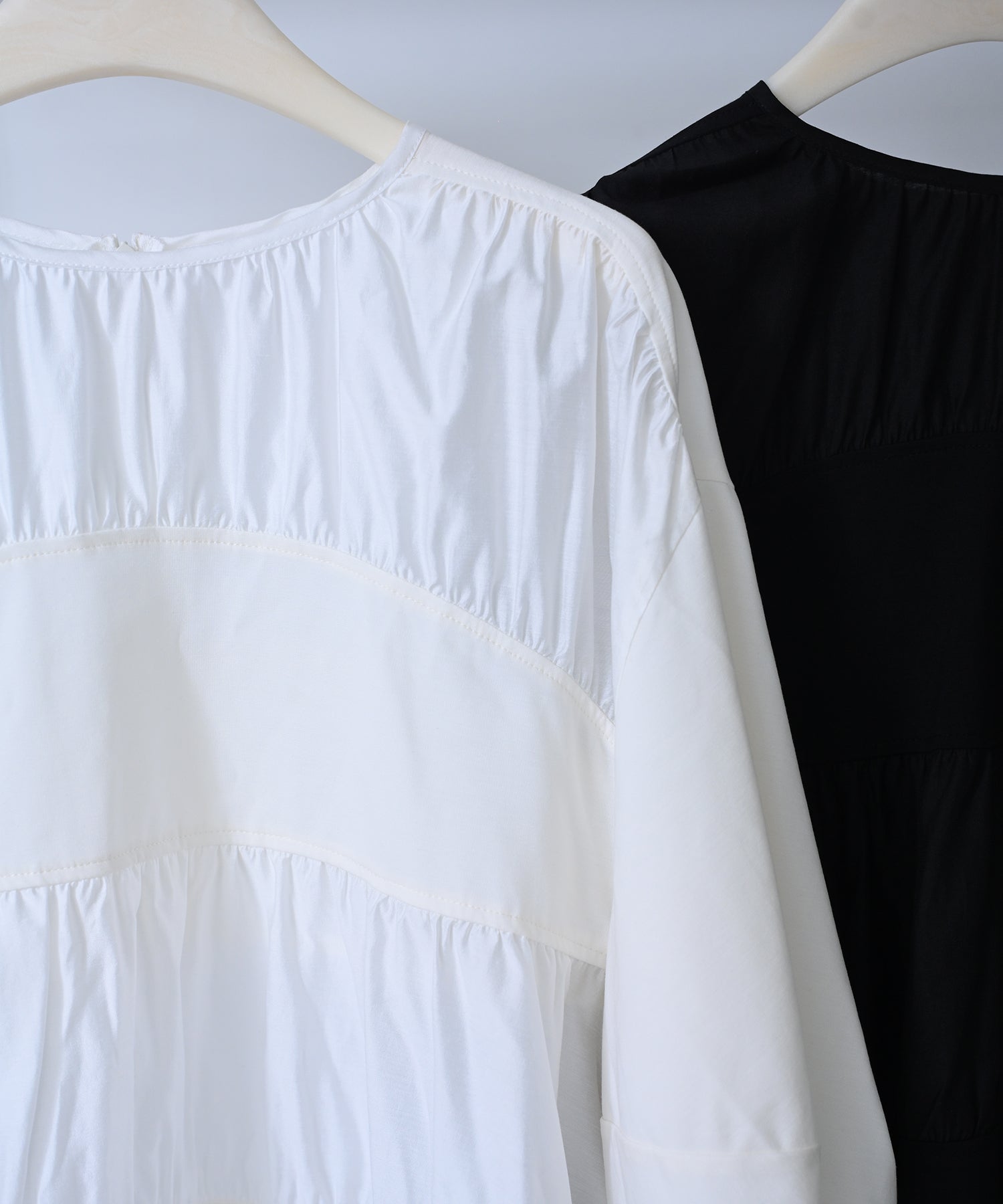 【Secretsale】Switch Sheer Cocoon Long-Sleeve Top