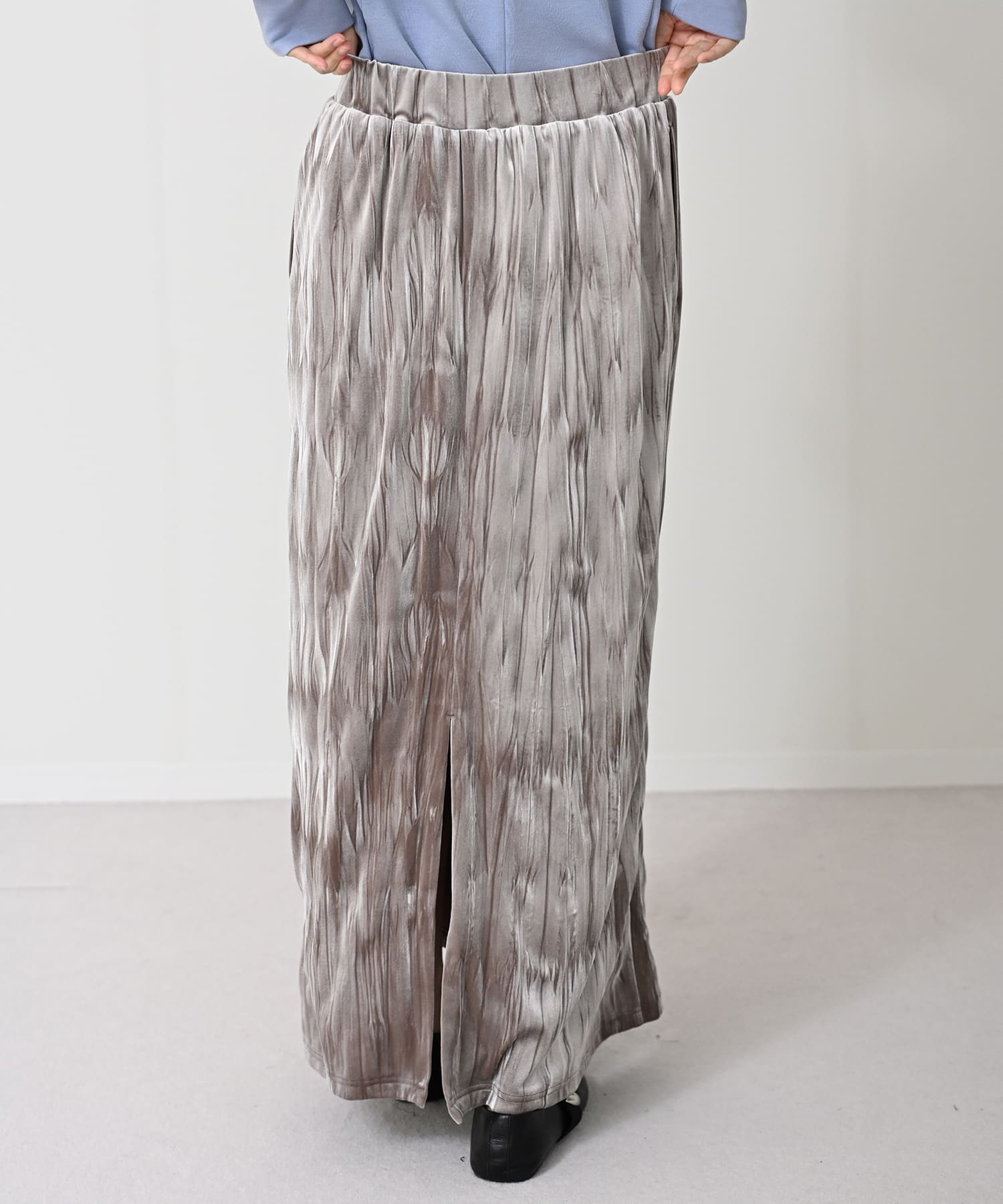 グレージュ　model：H162