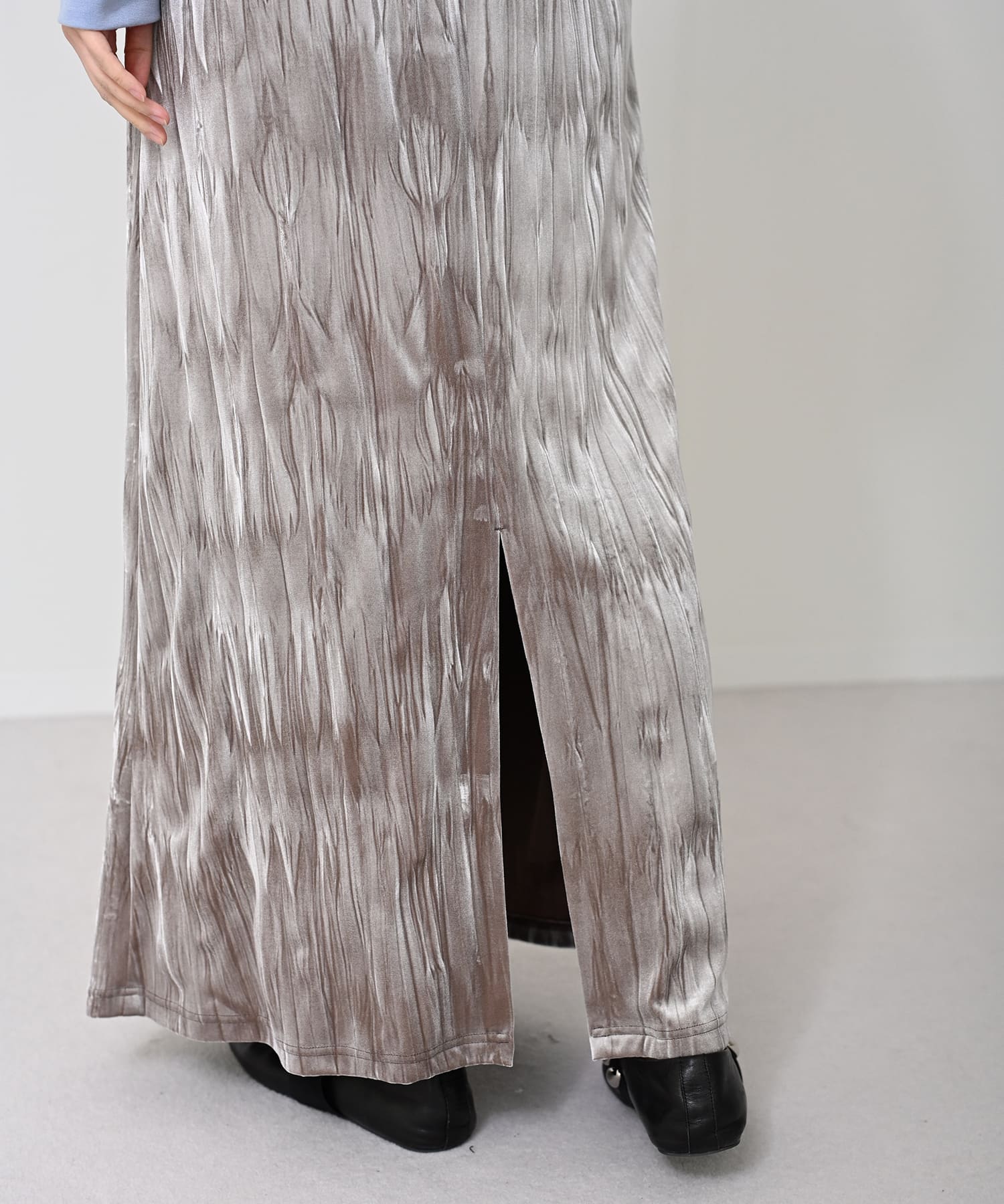 グレージュ　model：H162